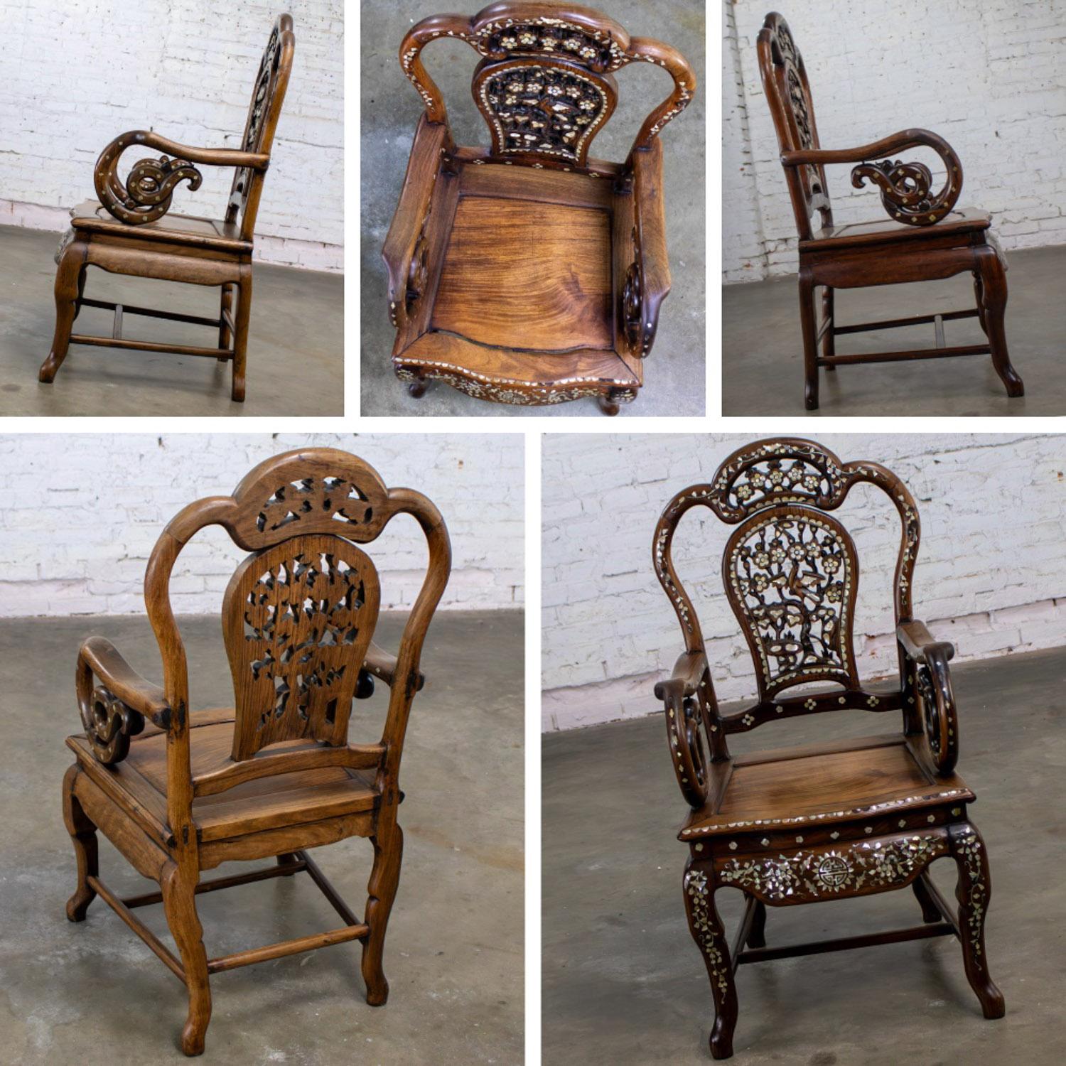 Antique Chinese Rosewood Armchair with Mother of Pearl Inlaid Details en vente 9