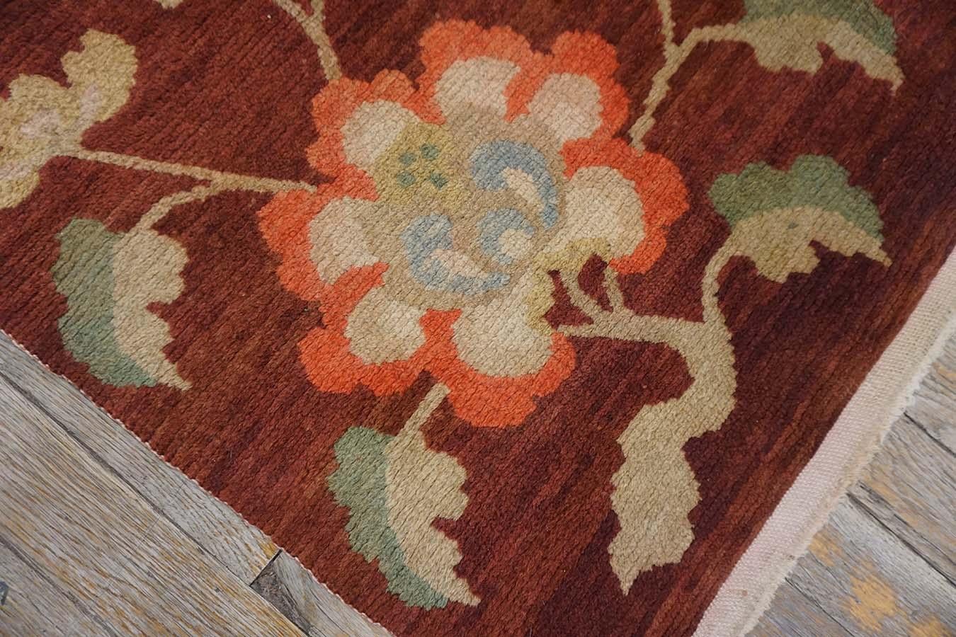 Early 20th Century Chinese Tibetan Carpet ( 3' x 5' - 90 x 152 ) For Sale 3