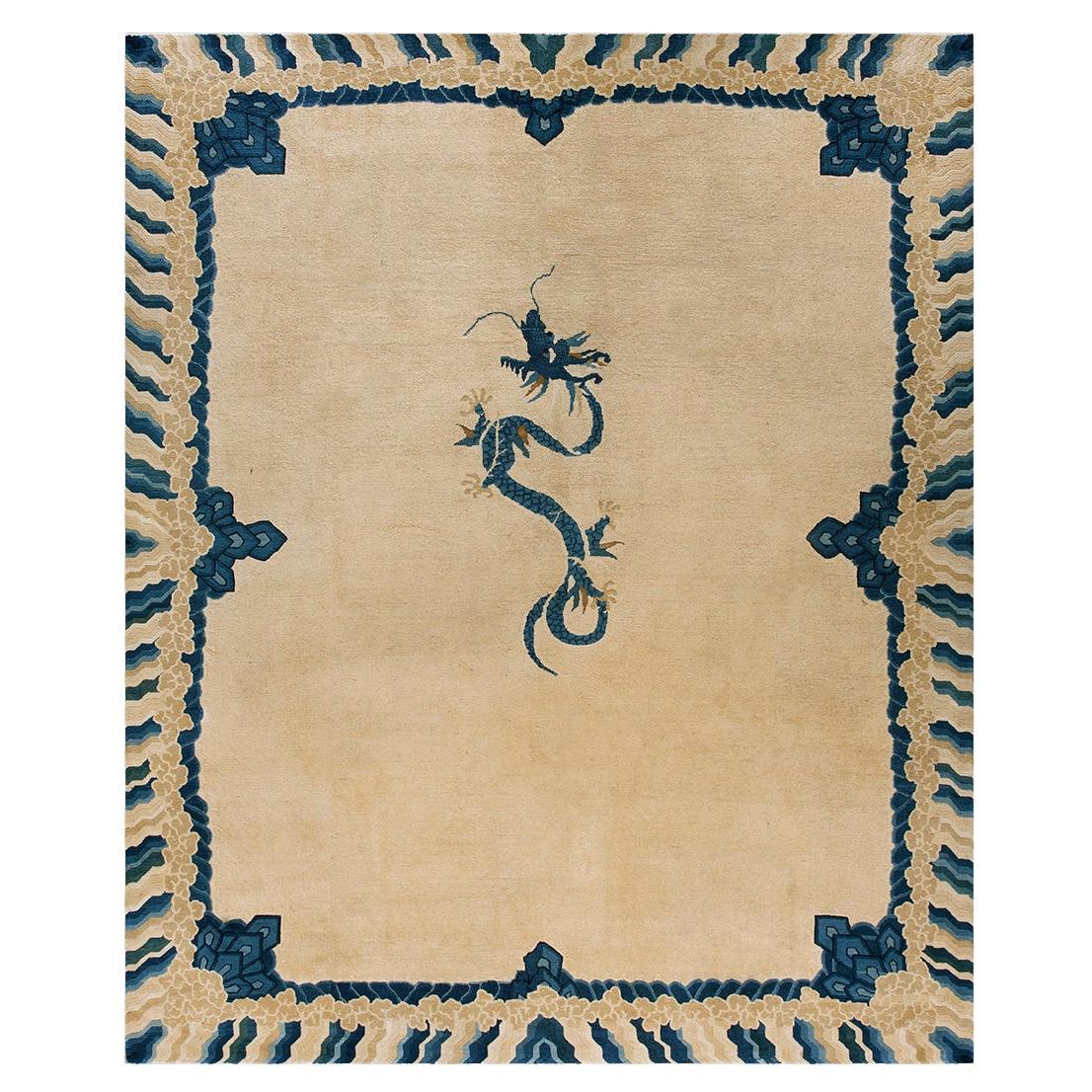 Chinesischer Pekinger Drachenteppich des späten 19. Jahrhunderts ( 8' x 9'8" - 245 x 295) im Angebot
