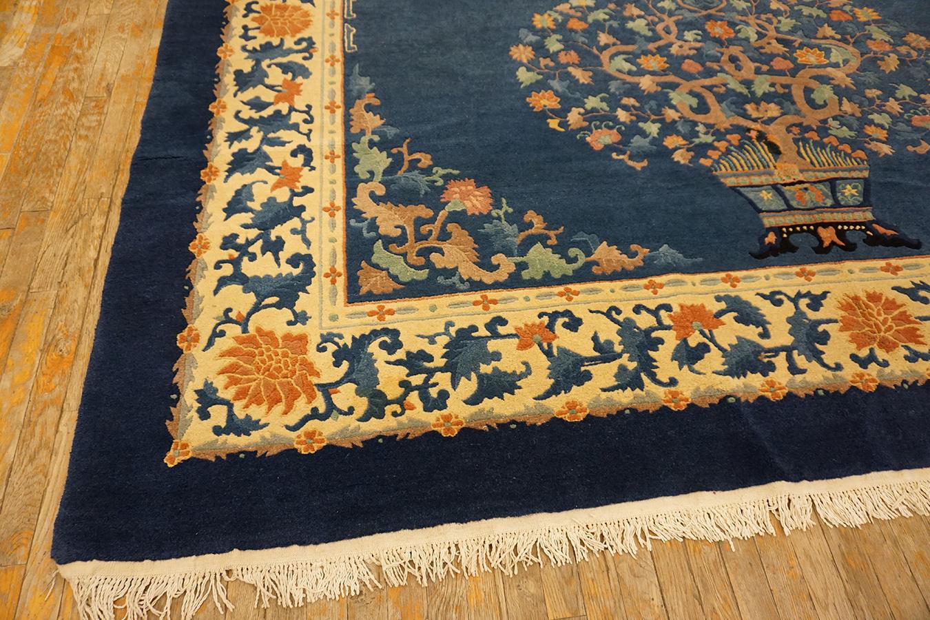 Early 20th Century Chinese Peking Carpet (  9'4'' x 11'9''  285 x 358 ) In Good Condition For Sale In New York, NY