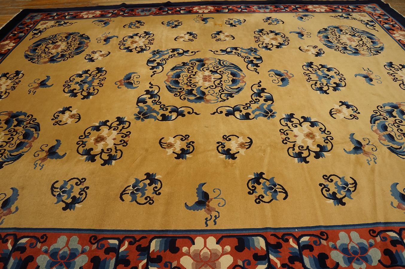 Late 20th Century Antique Chinese Rug 9 '4