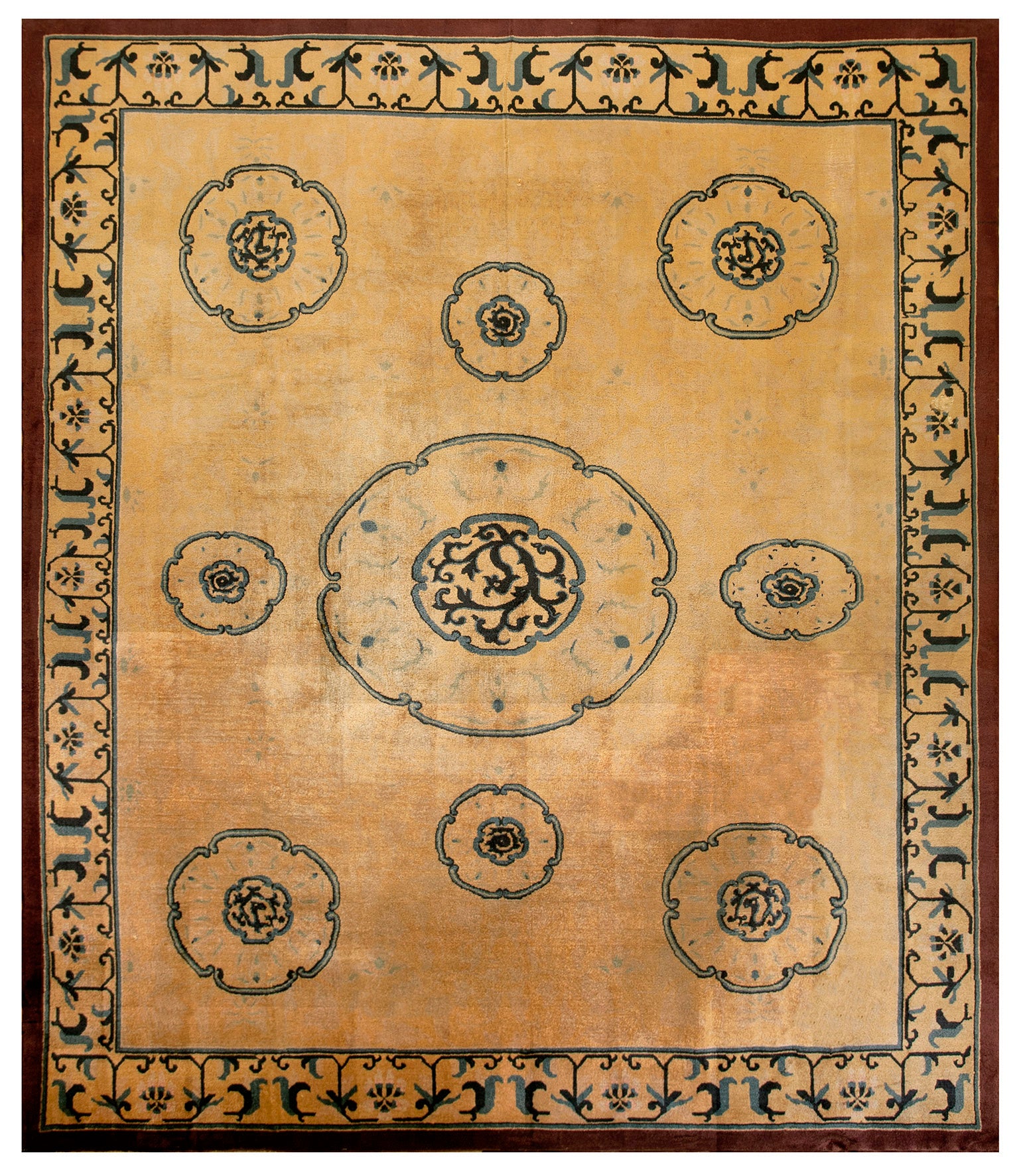 Chinesischer Teppich des frühen 20. Jahrhunderts ( 9'6" x 11'2" - 290 x 340)