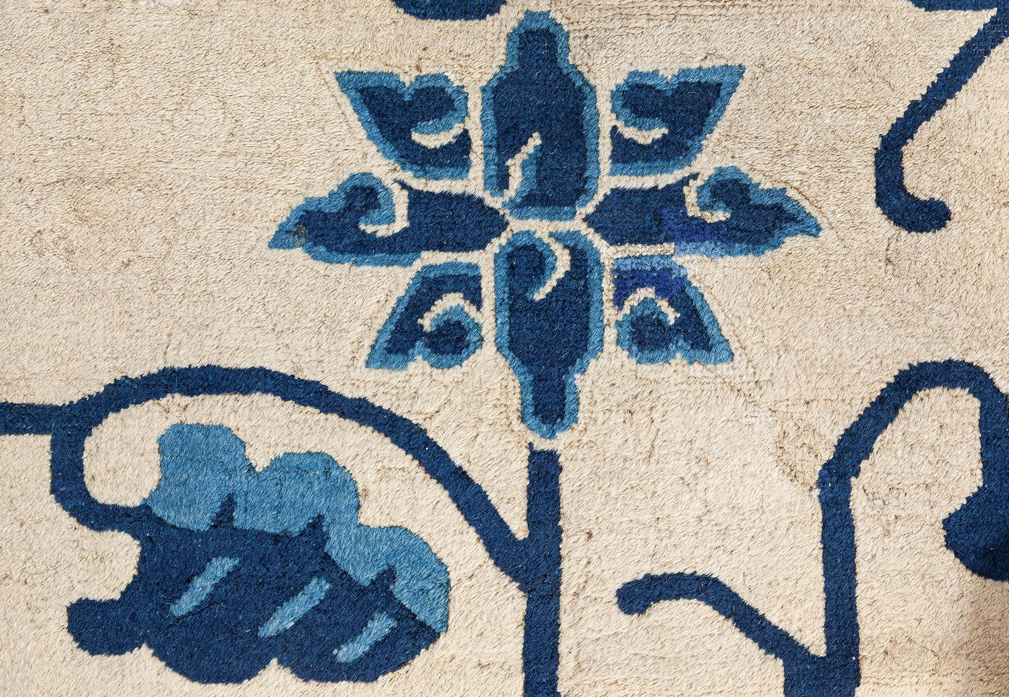Chinois Tapis chinois ancien Doris Leslie Blau en vente