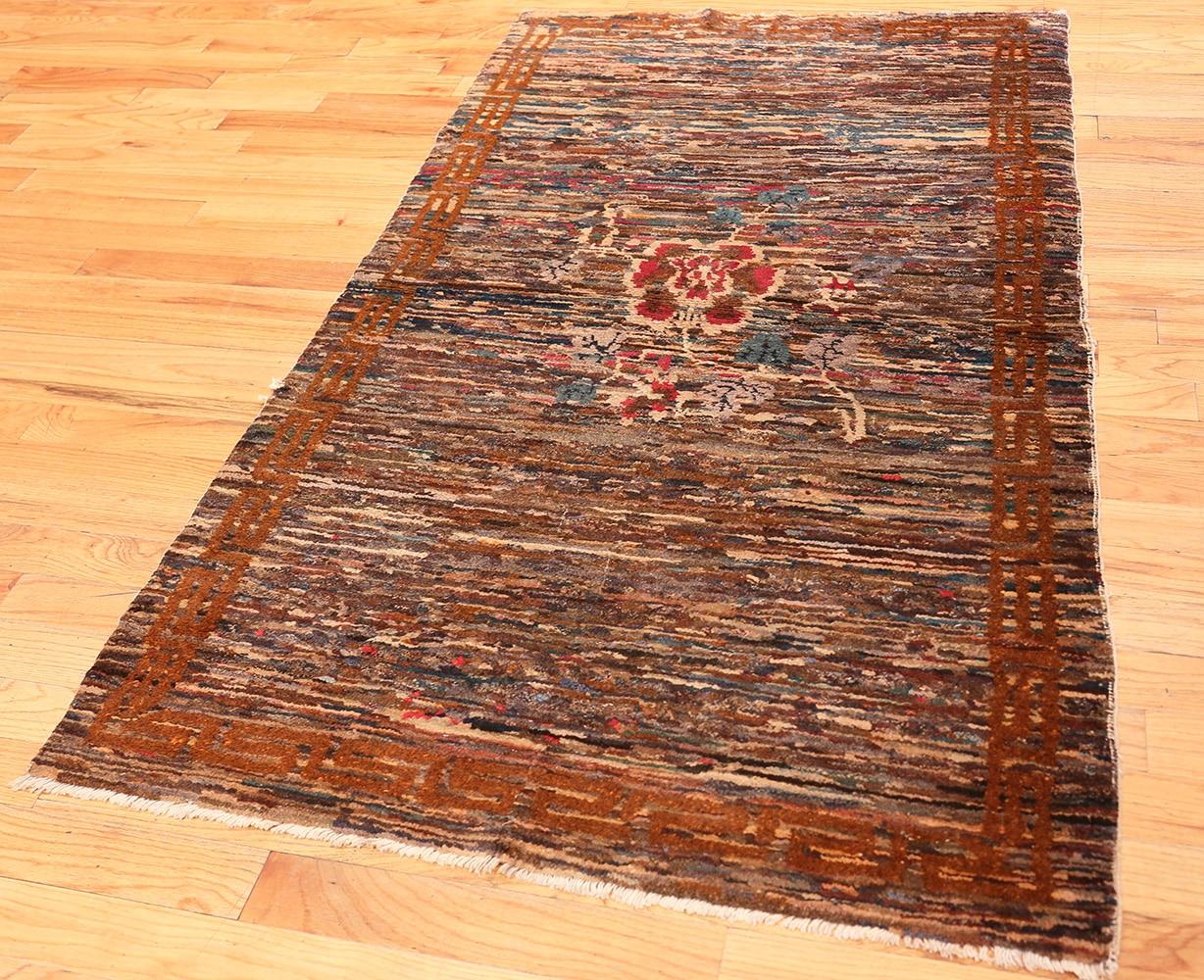 Chinese Chippendale Antique Chinese Rug. Size: 3 ft 11 in x 6 ft 7 in (1.19 m x 2.01 m)
