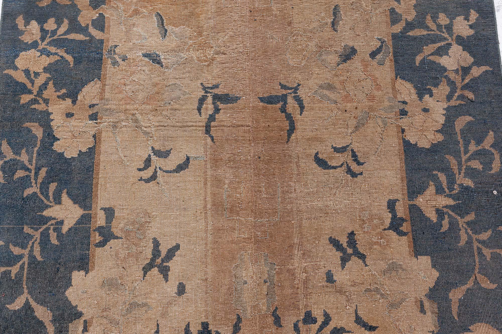 Noué à la main Tapis de couloir chinois ancien Doris Leslie Blau (taille ajustée) en vente