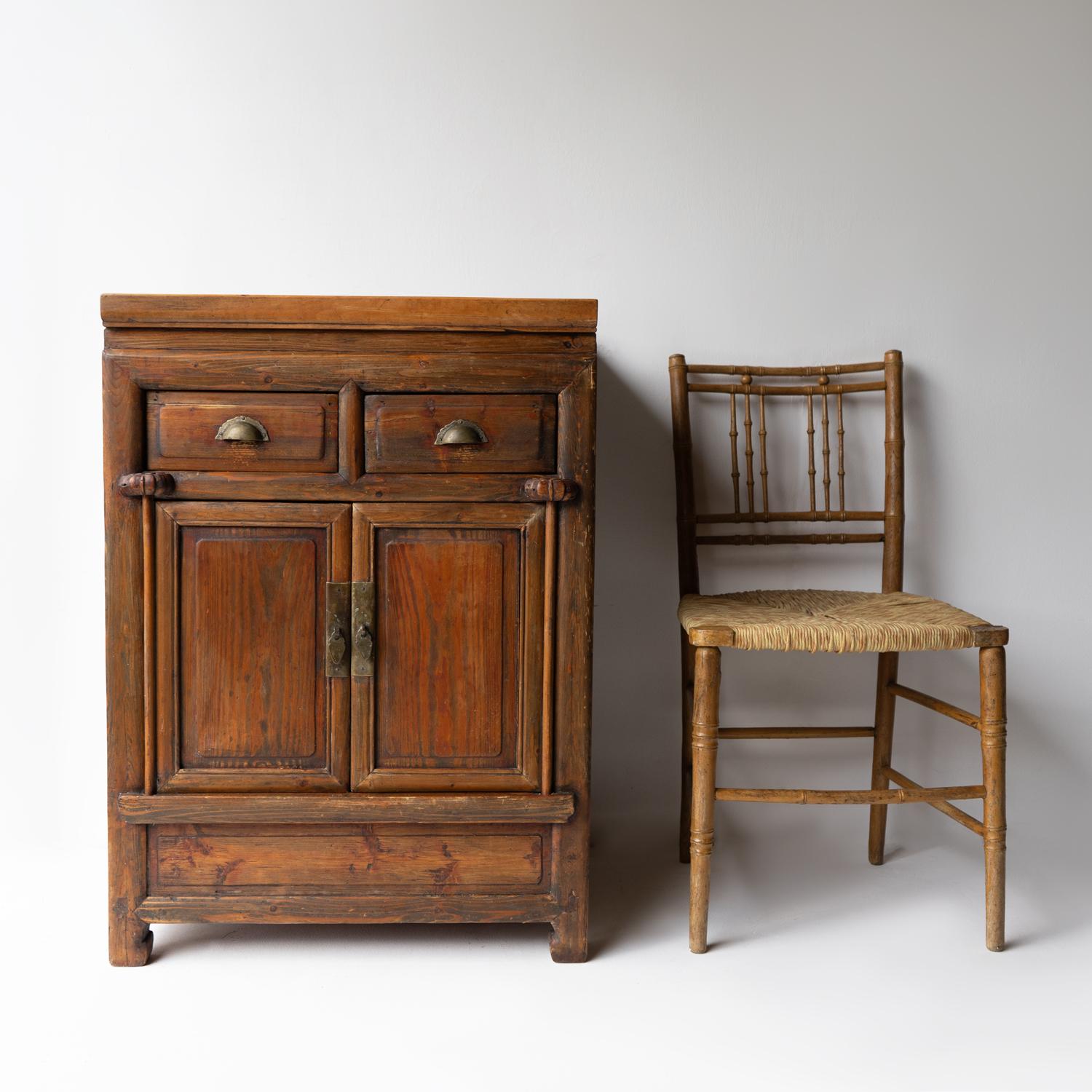 Antique Chinese Rustic Elm Tea Cabinet, Early 20Th Century 3