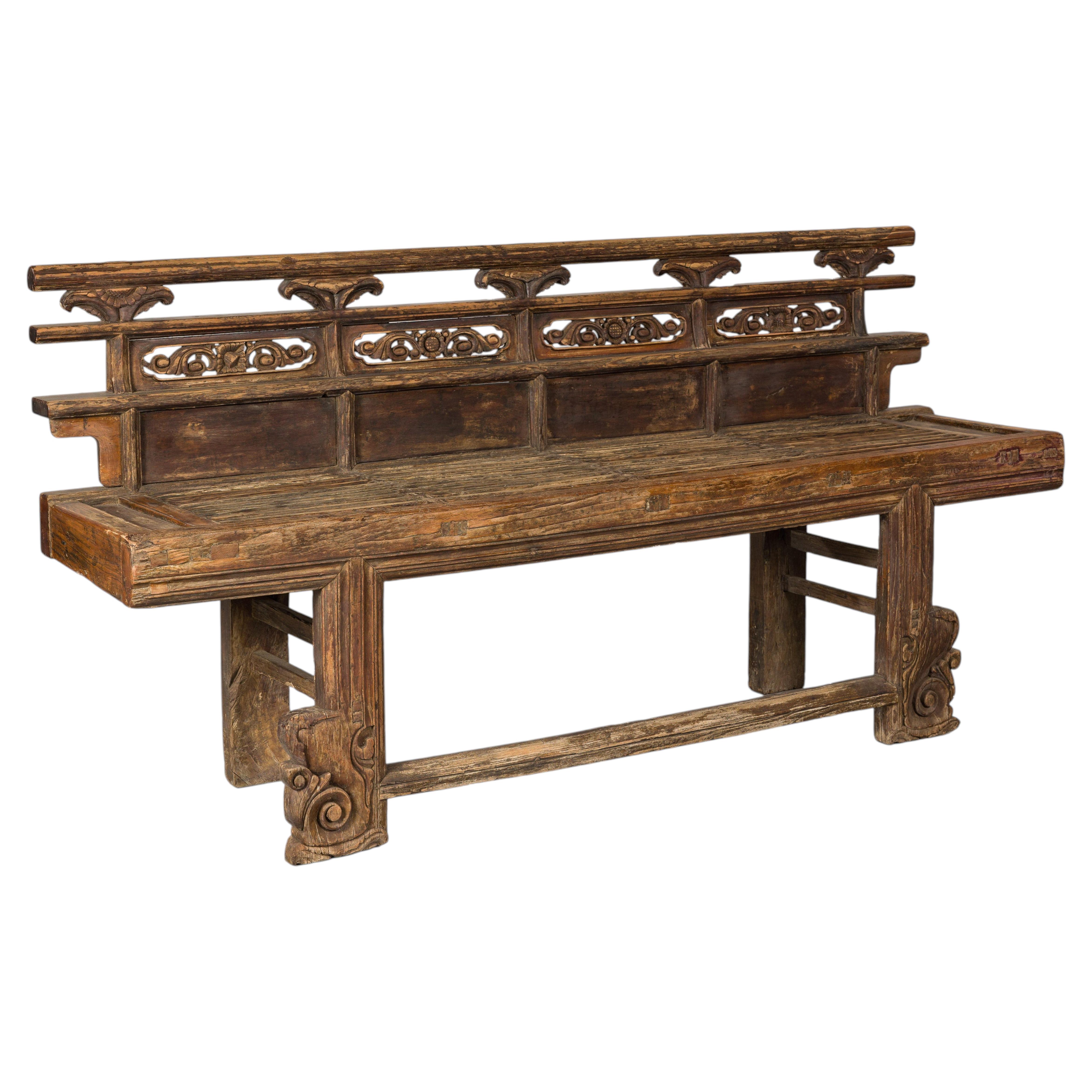 Antiguo Banco Rústico Chino de Madera con Respaldo Calado Tallado