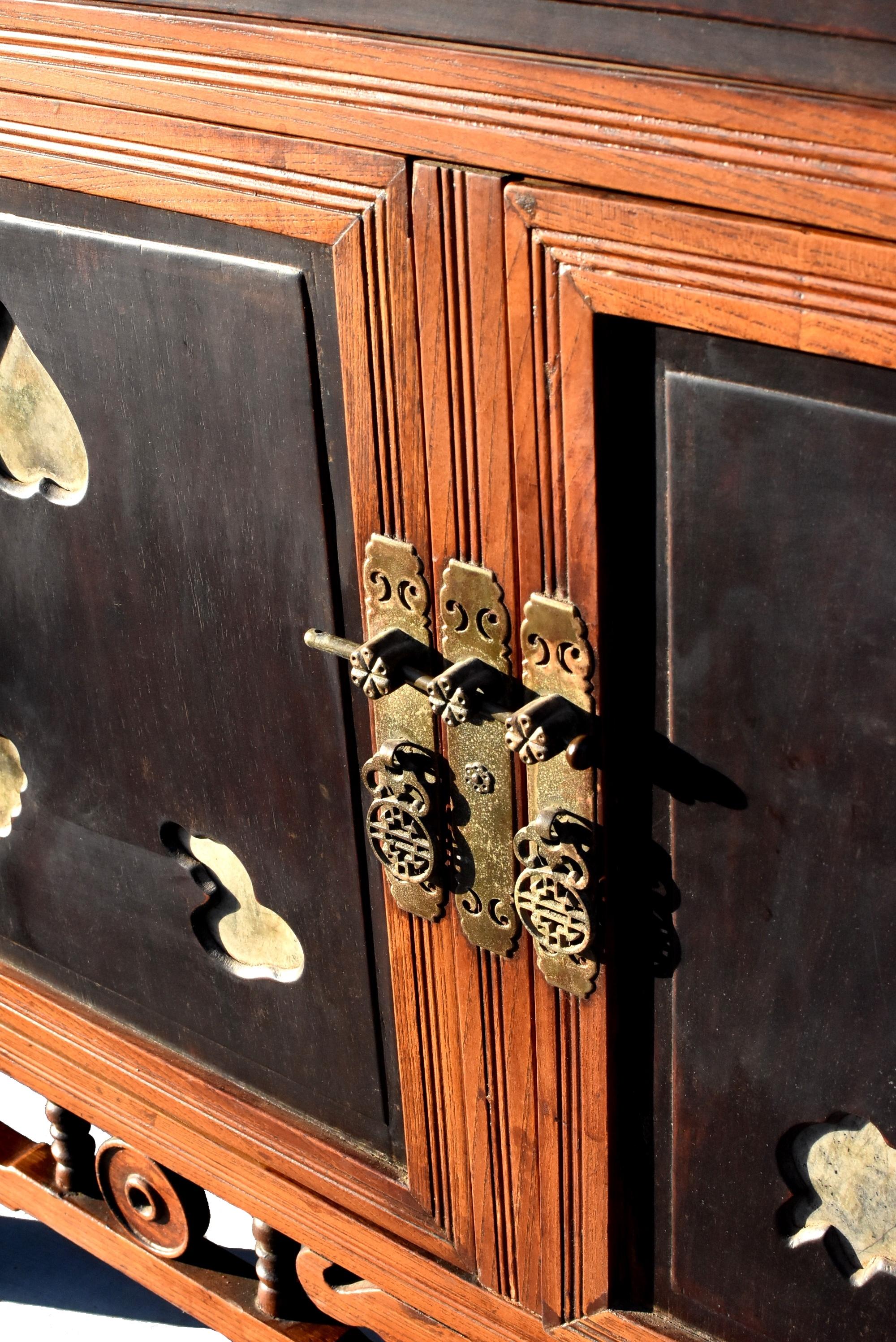 Antique Chinese Scholar's Mirrored Bookcase with Marble Insets For Sale 4