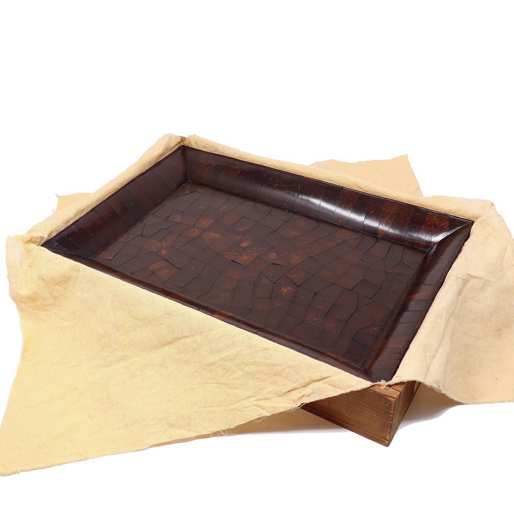 Antikes chinesisches Räucherstäbchen-Tablett der Gelehrten aus Kokosnussholz (Geschnitzt) im Angebot