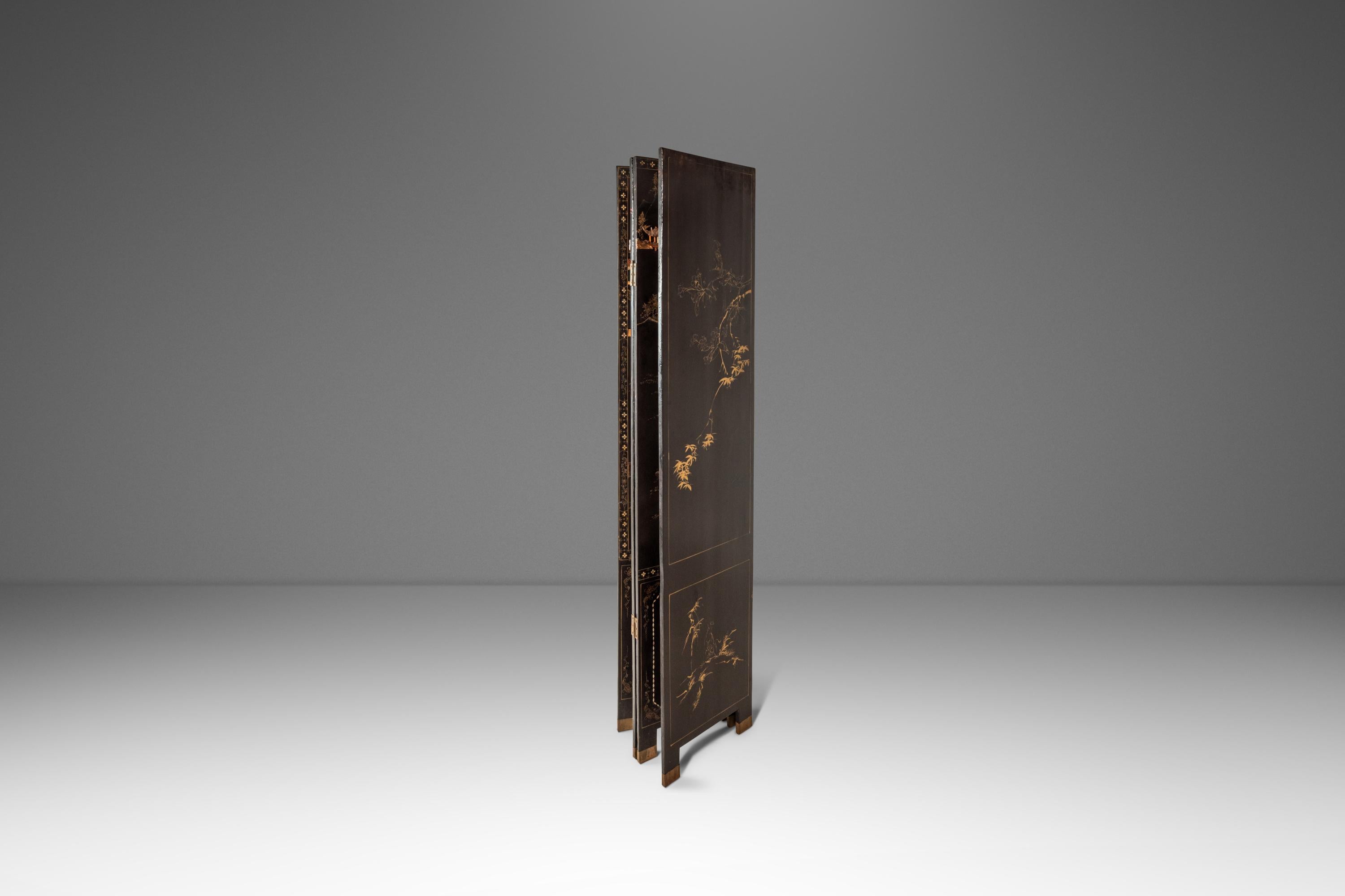 Biombo chino antiguo con piedra dura tallada, China, c. 1950 en Bueno estado para la venta en Deland, FL