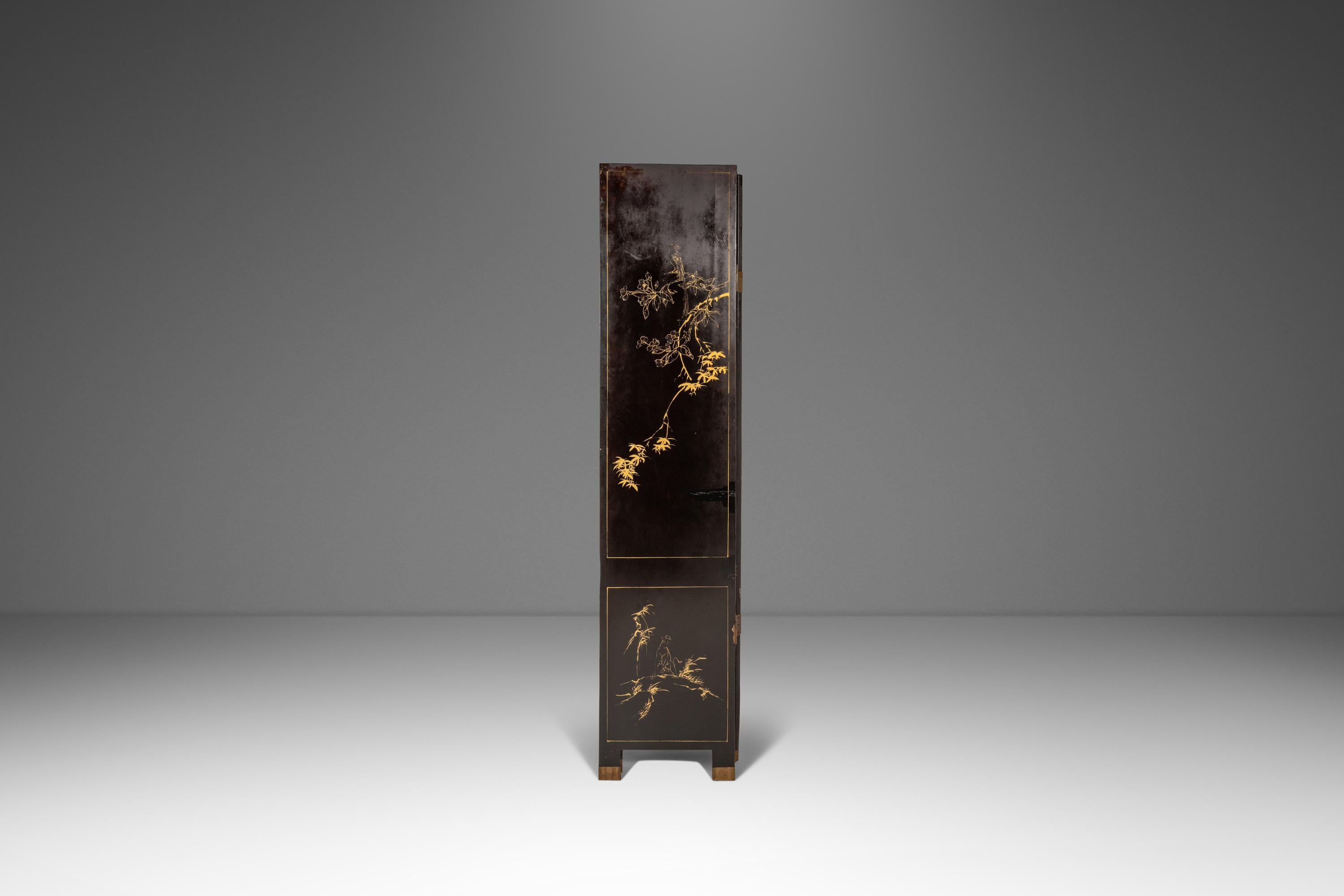 Biombo chino antiguo con piedra dura tallada, China, c. 1950 mediados del siglo XX en venta