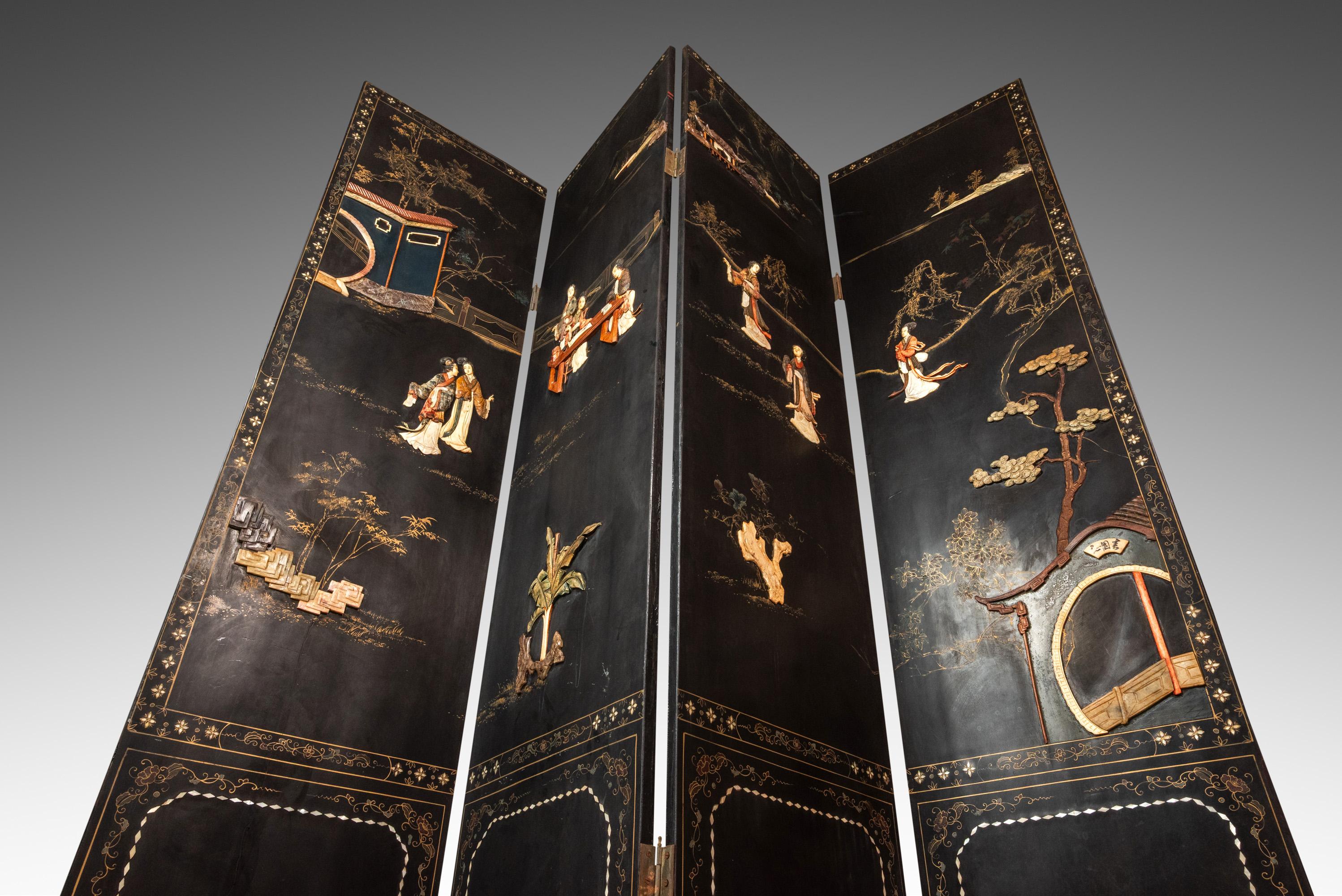 Biombo chino antiguo con piedra dura tallada, China, c. 1950 en venta 1