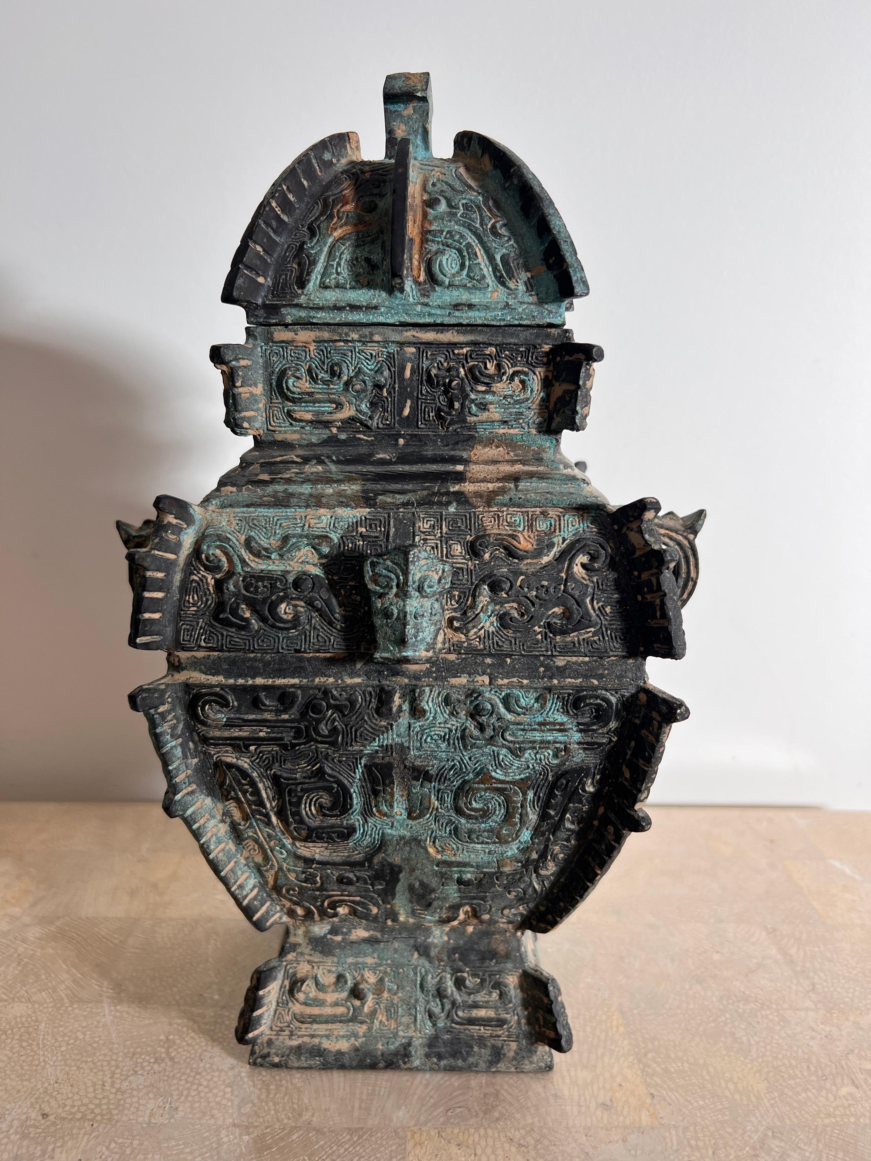 Antique Chinese Shang style Bronze Vessel, circa 16th Century 13