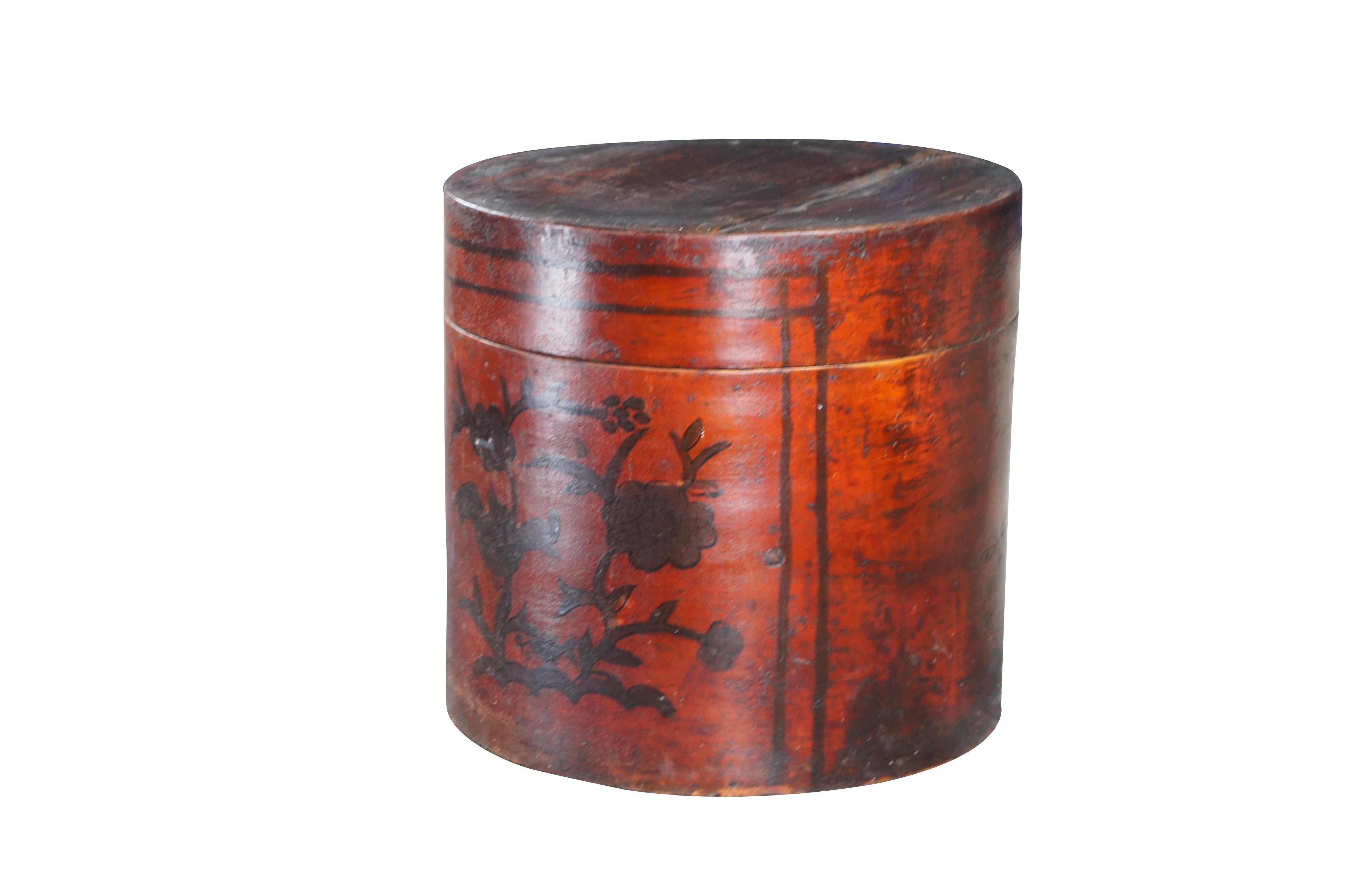 Chinese Export Antique Chinese Shanxi Red Lacquer Poplar Floral Painted Bentwood Hat Tea Box For Sale