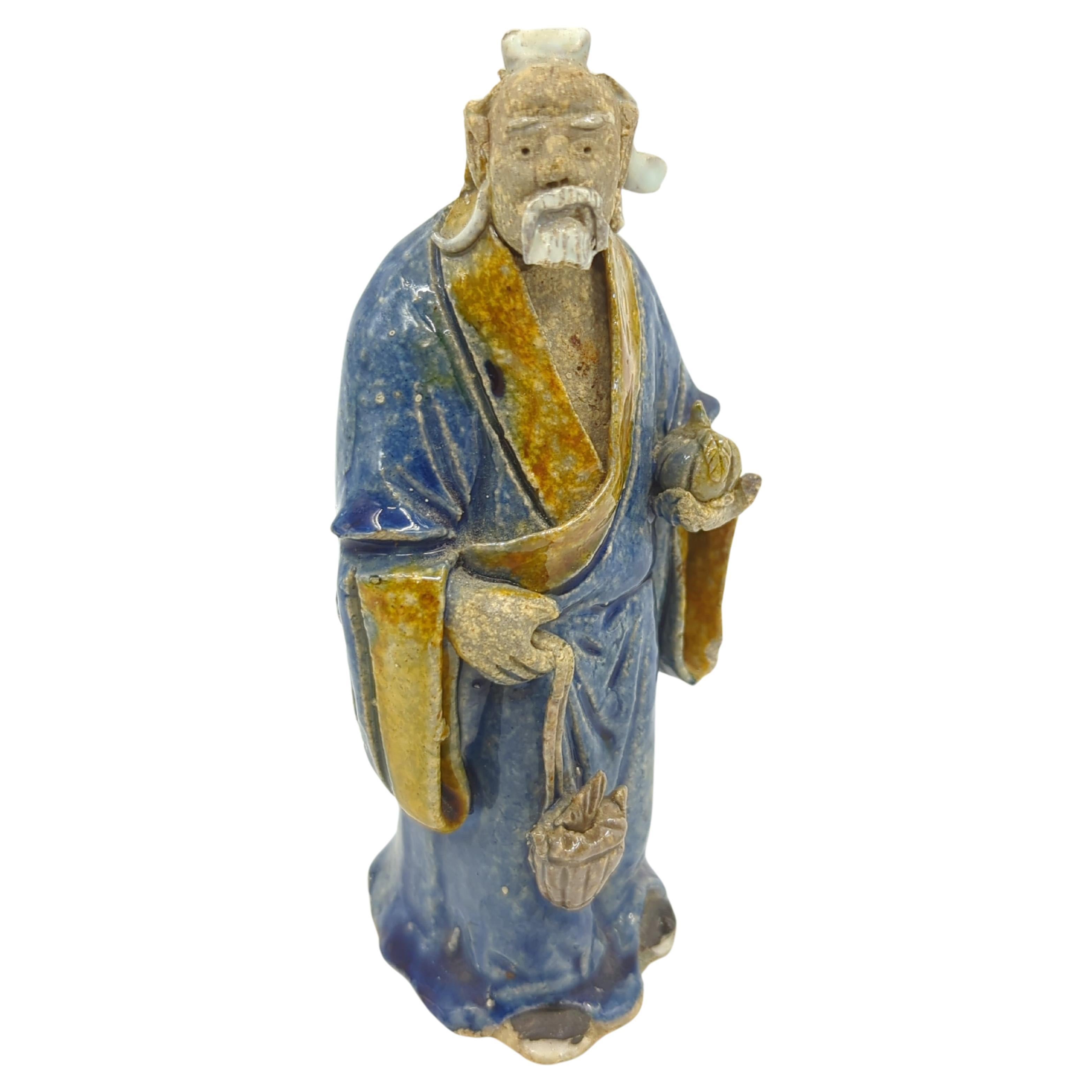 Antike chinesische Shiwan/Shekwan Schlammmantel-Figur eines Gelehrten, Figur, um 1900 (Ton) im Angebot