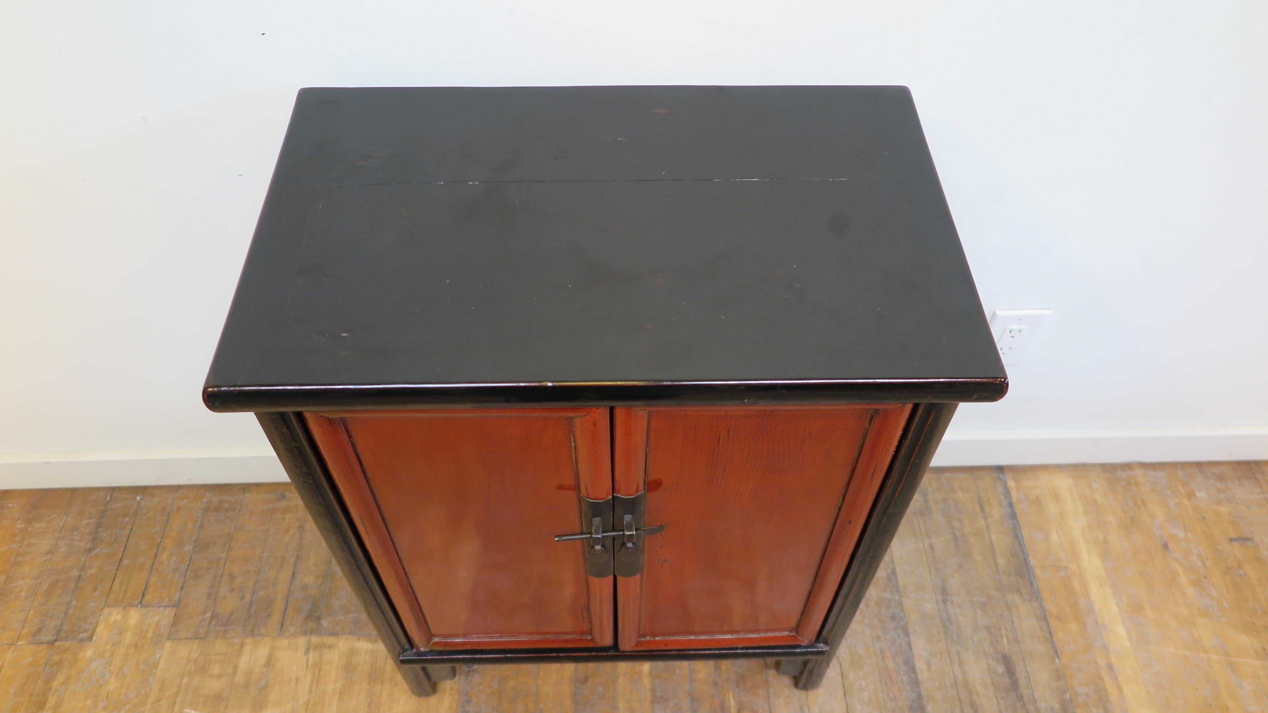 Qing Antique Chinese Side Cabinet