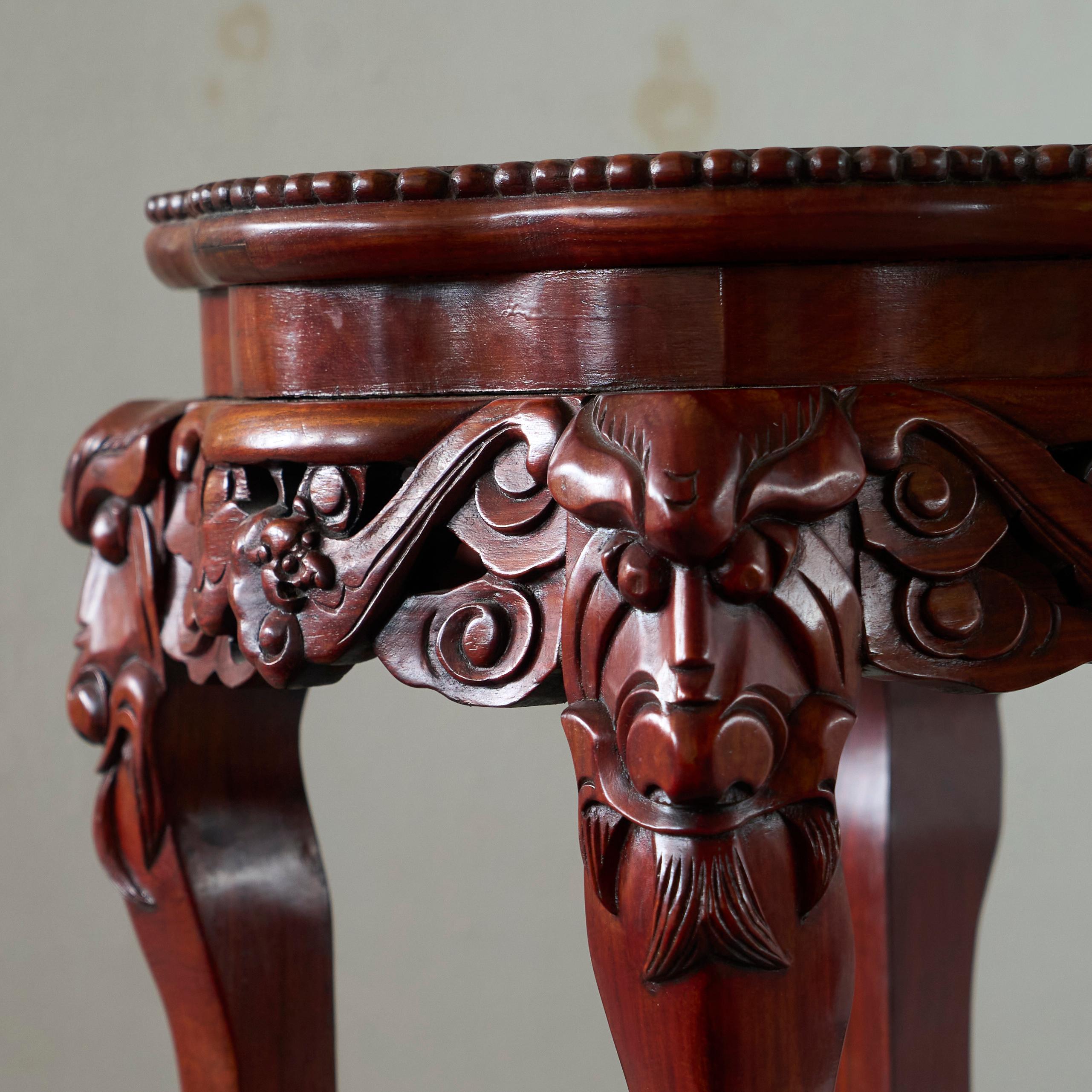Antique Chinese Side Table in Carved Wood and Marble For Sale 4