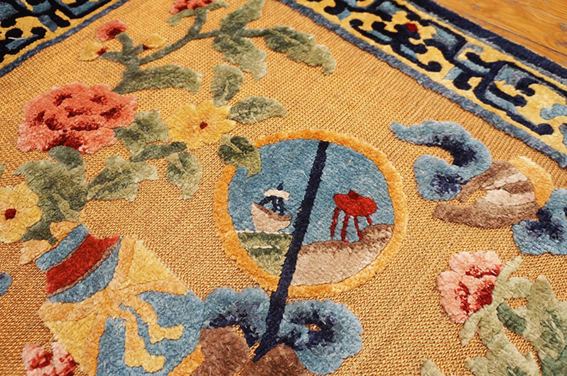 Antique Chinese Silk Rug In Excellent Condition In New York, NY