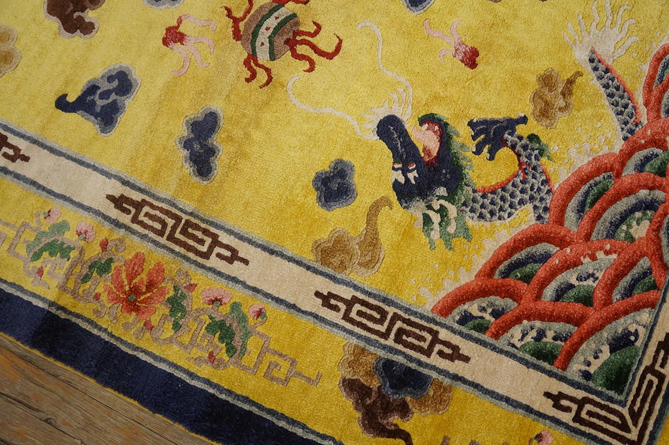 Early 20th Century 1920s Chinese Silk Dragon Carpet ( 4' x 6' - 122 x 183 ) For Sale