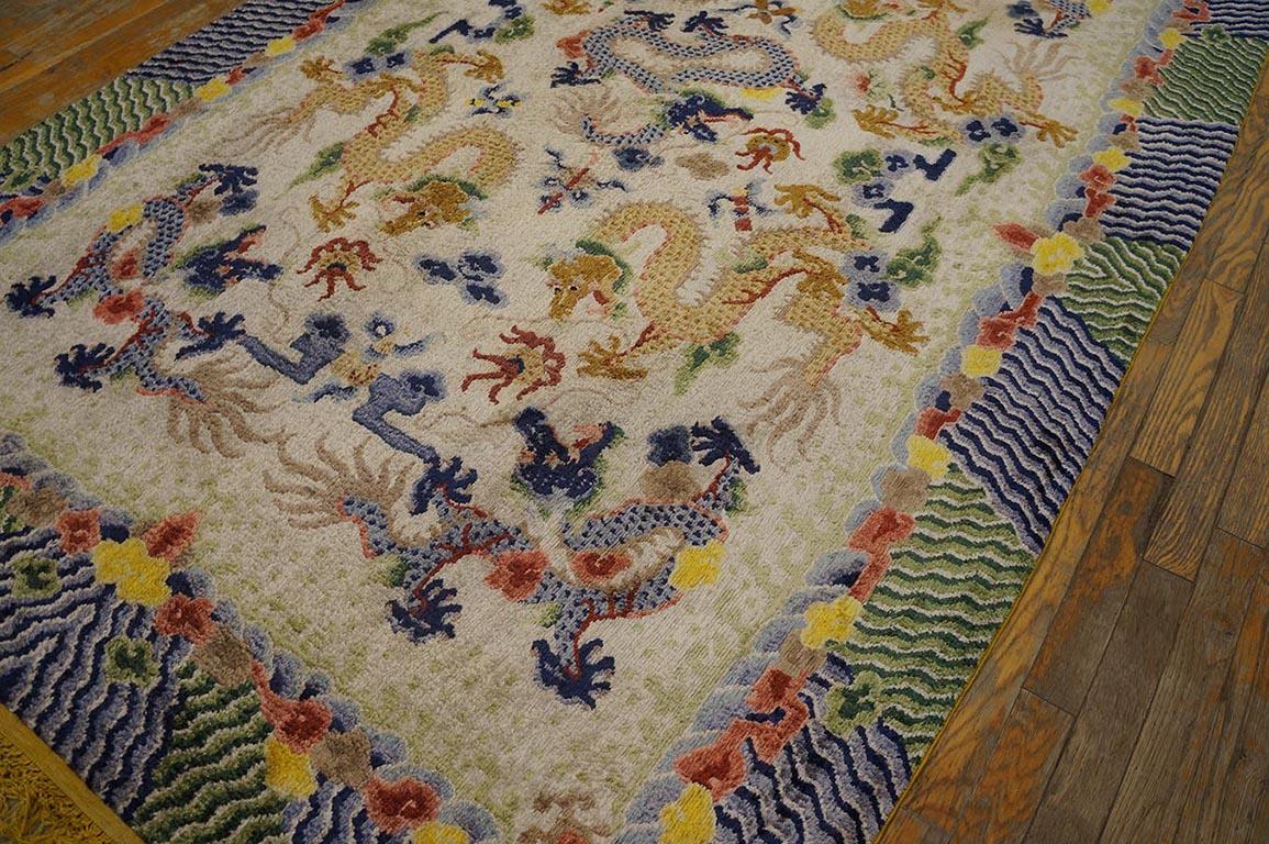 Early 20th Century Chinese Silk Dragon Carpet ( 5' x 8' - 152 x 244 ) For Sale 12