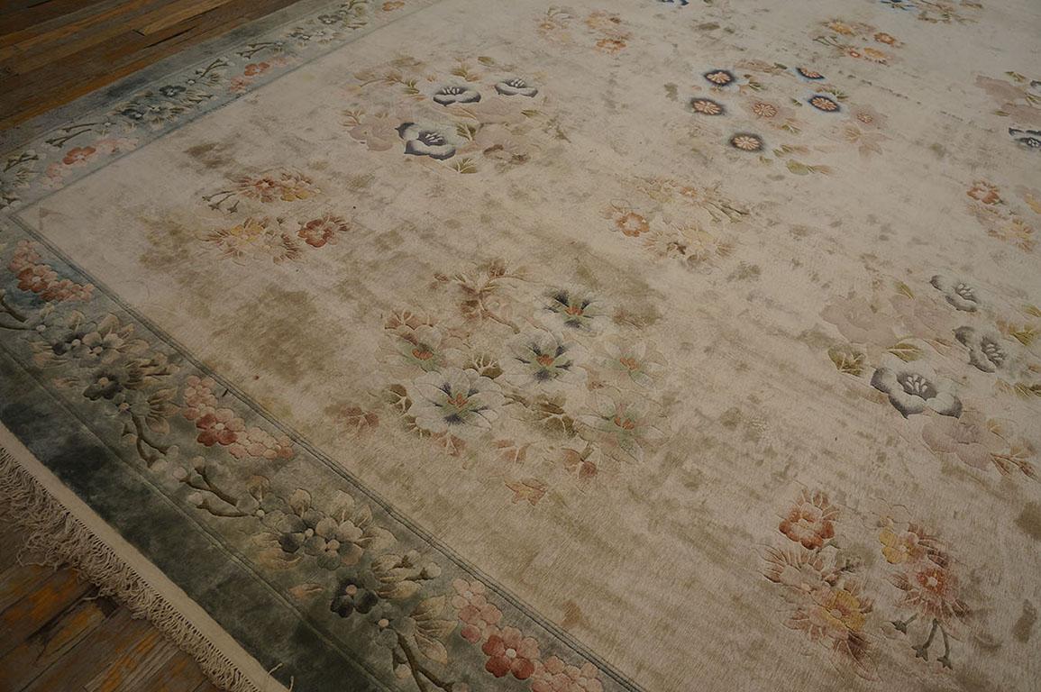 Chinesischer Vintage-Teppich aus Seide aus den 1980er Jahren ( 9'' x 12'' - 275 x 365 ) (Ende des 20. Jahrhunderts) im Angebot