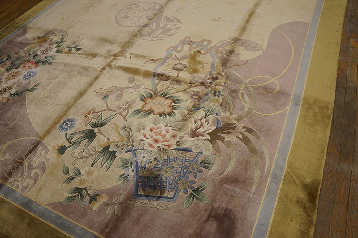 Art Deco Vintage 1980s Chinese Silk Carpet ( 9' x 12' - 275 x 365 ) For Sale