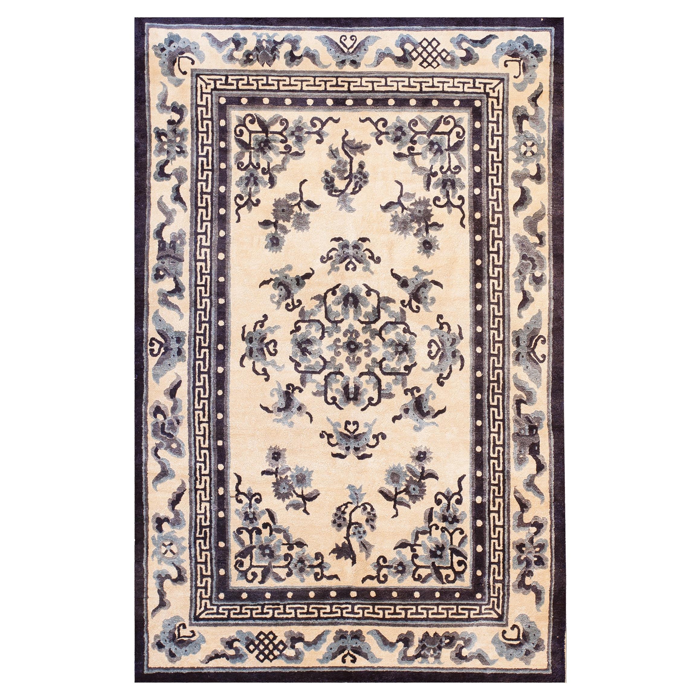 Tapis chinois ancien en soie