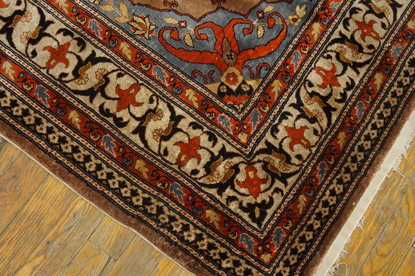 Mid-20th Century Antique Chinese Silk Rug 3' 5''x 5' 7'' For Sale