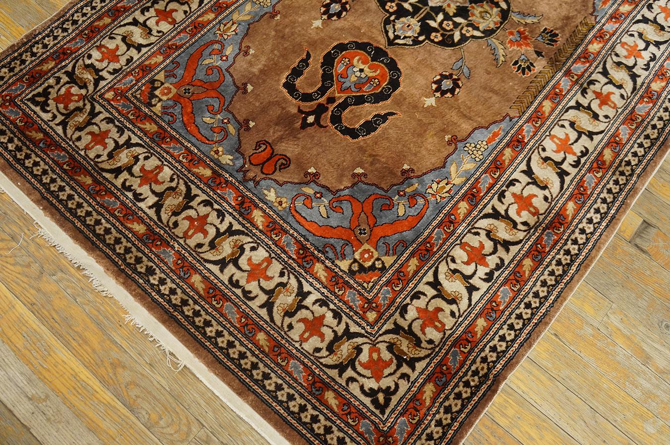 Antique Chinese Silk Rug 3' 5''x 5' 7'' For Sale 2