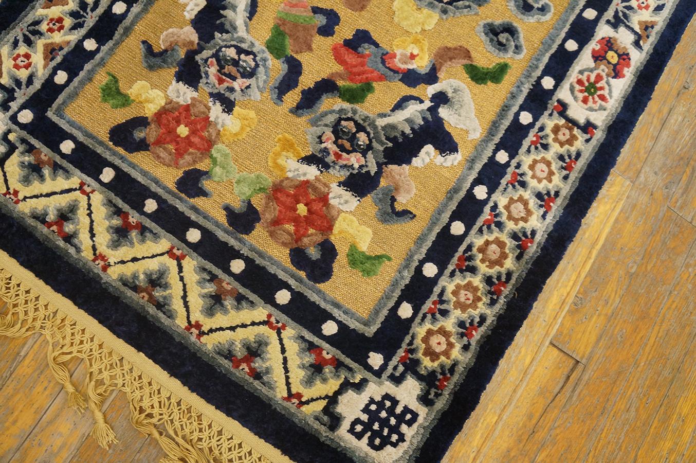 Early 20th Century Chinese Silk & Metallic Thread Foo Dog Rug ( 2'7