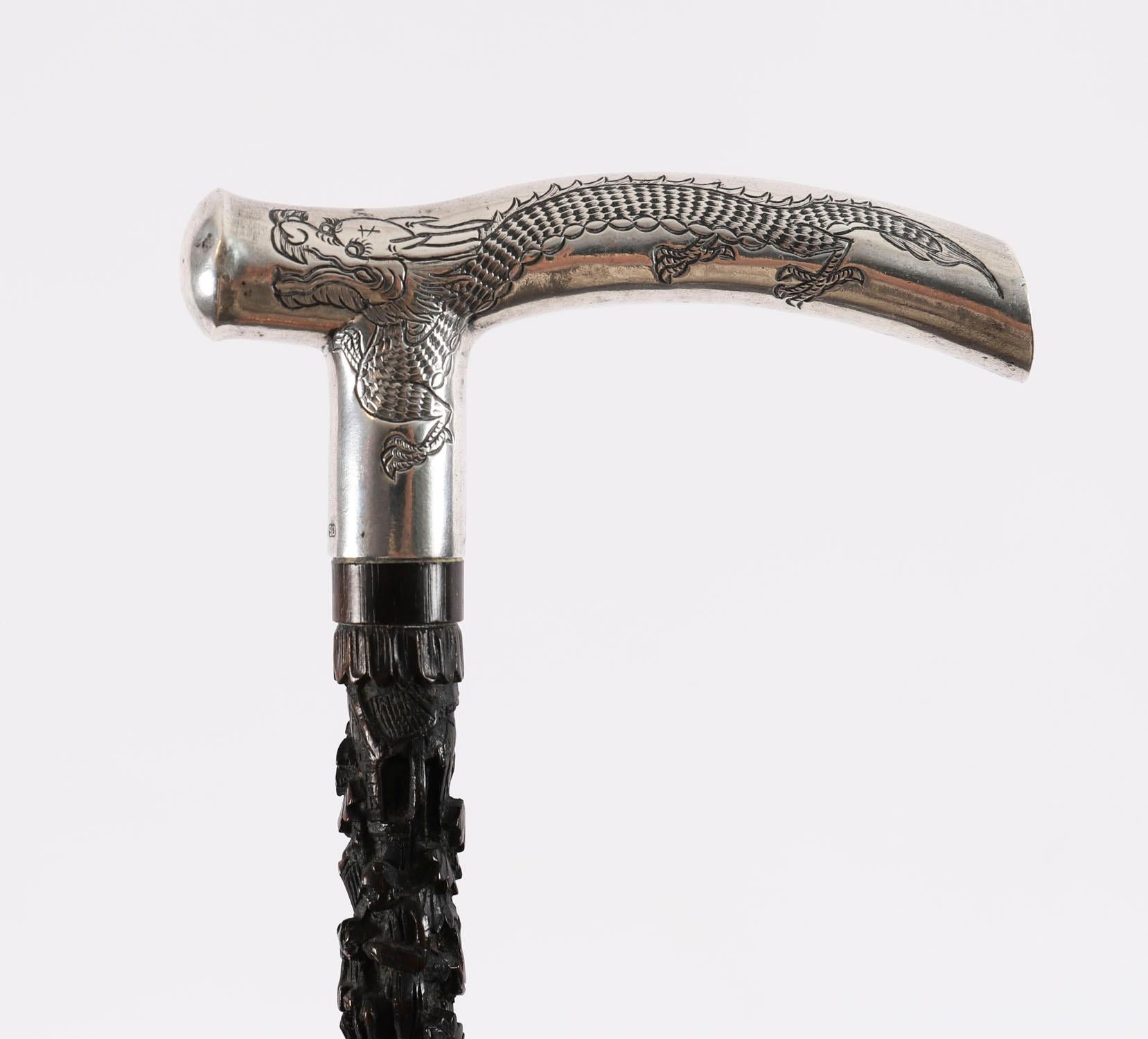 Antico bastone da passeggio cinese con drago d'argento del XIX secolo 91 cm 36 pollici in vendita 5