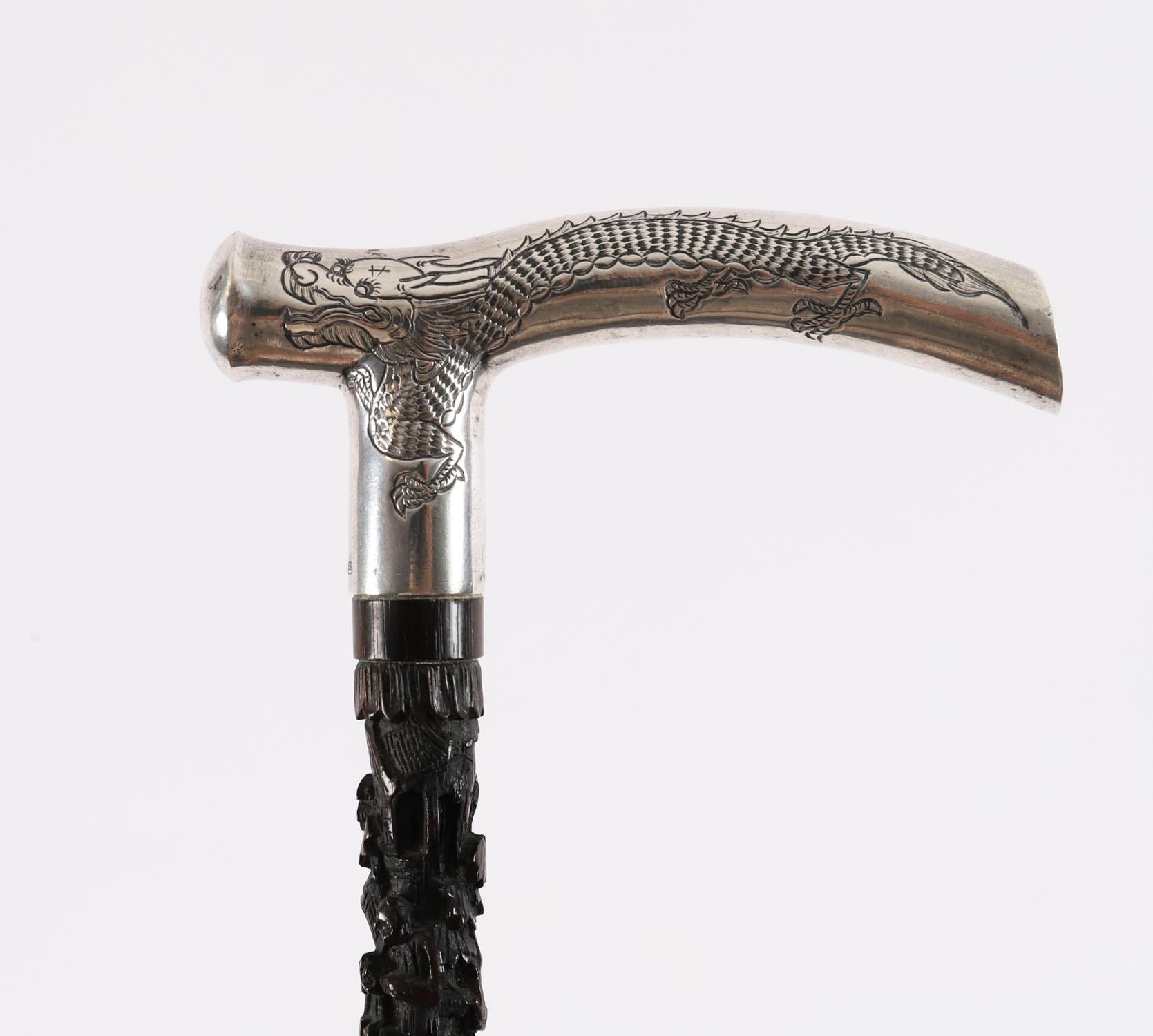 Antico bastone da passeggio cinese con drago d'argento del XIX secolo 91 cm 36 pollici in vendita 7