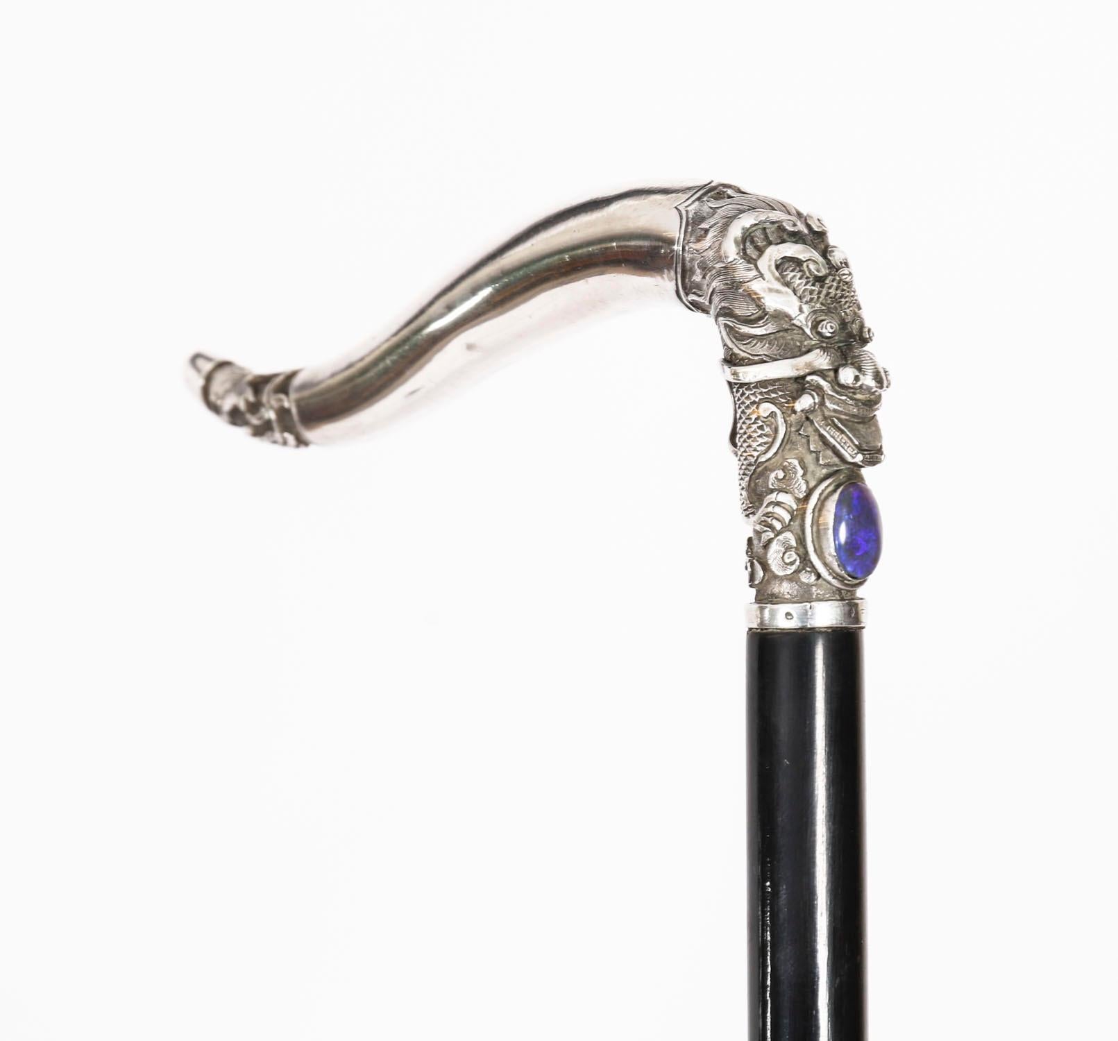 Antico bastone da passeggio cinese con drago d'argento C1880 92 cm 36 pollici In condizioni buone in vendita a London, GB