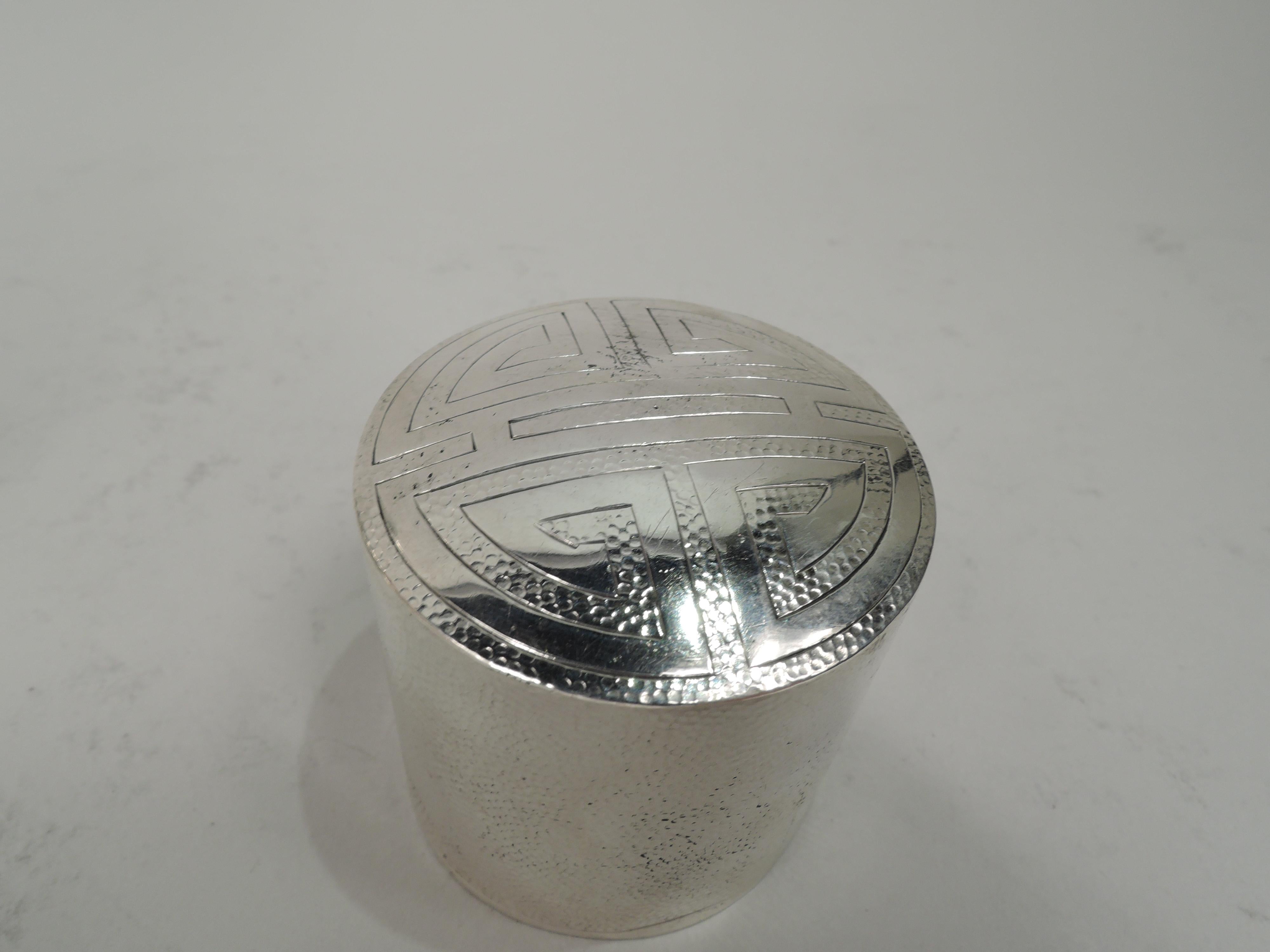 Antique Chinese Silver Firewater Dragon Cocktail Shaker In Good Condition In New York, NY