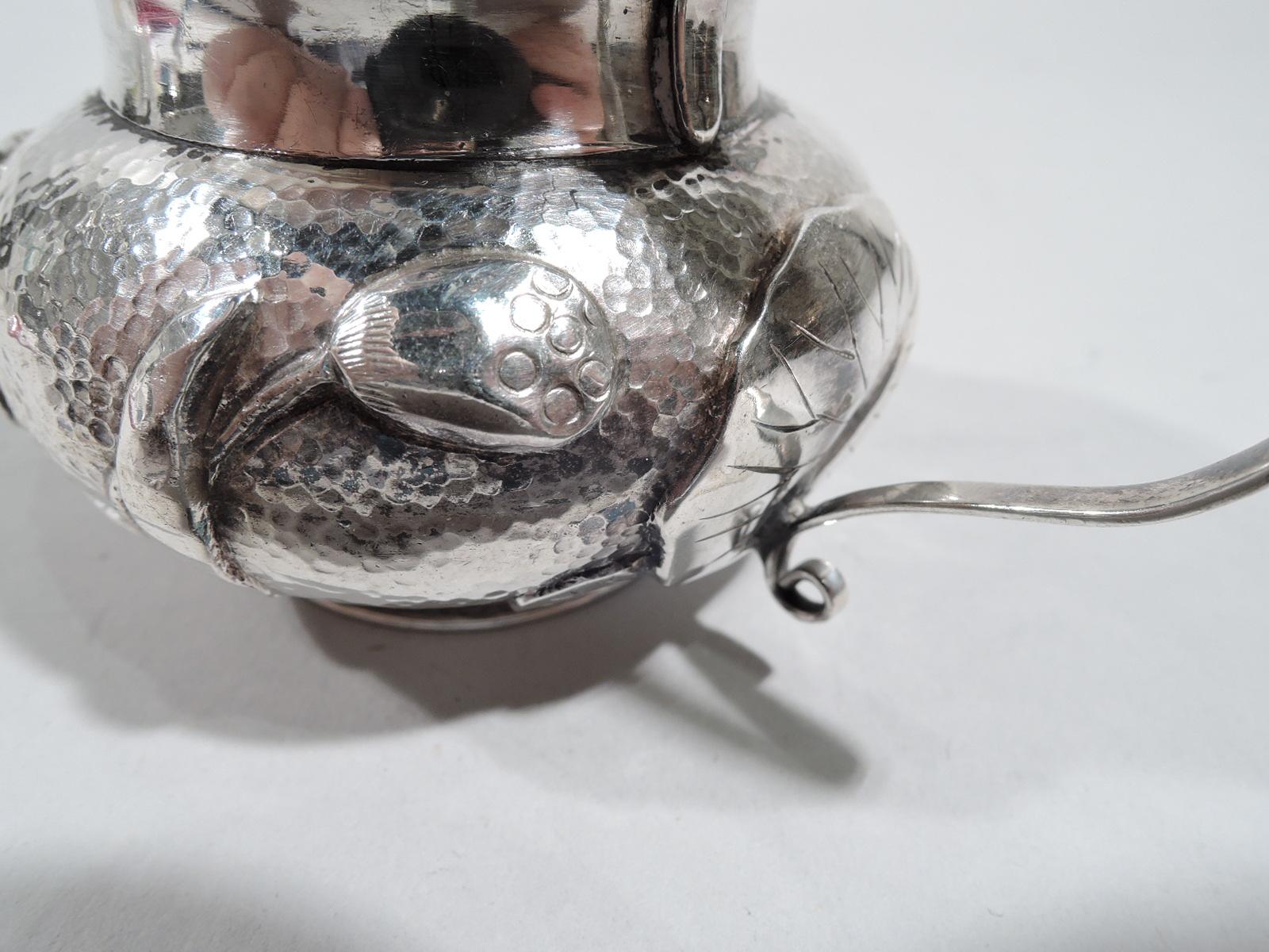 Antique Chinese Silver Water Lily Mustard Pot In Good Condition For Sale In New York, NY