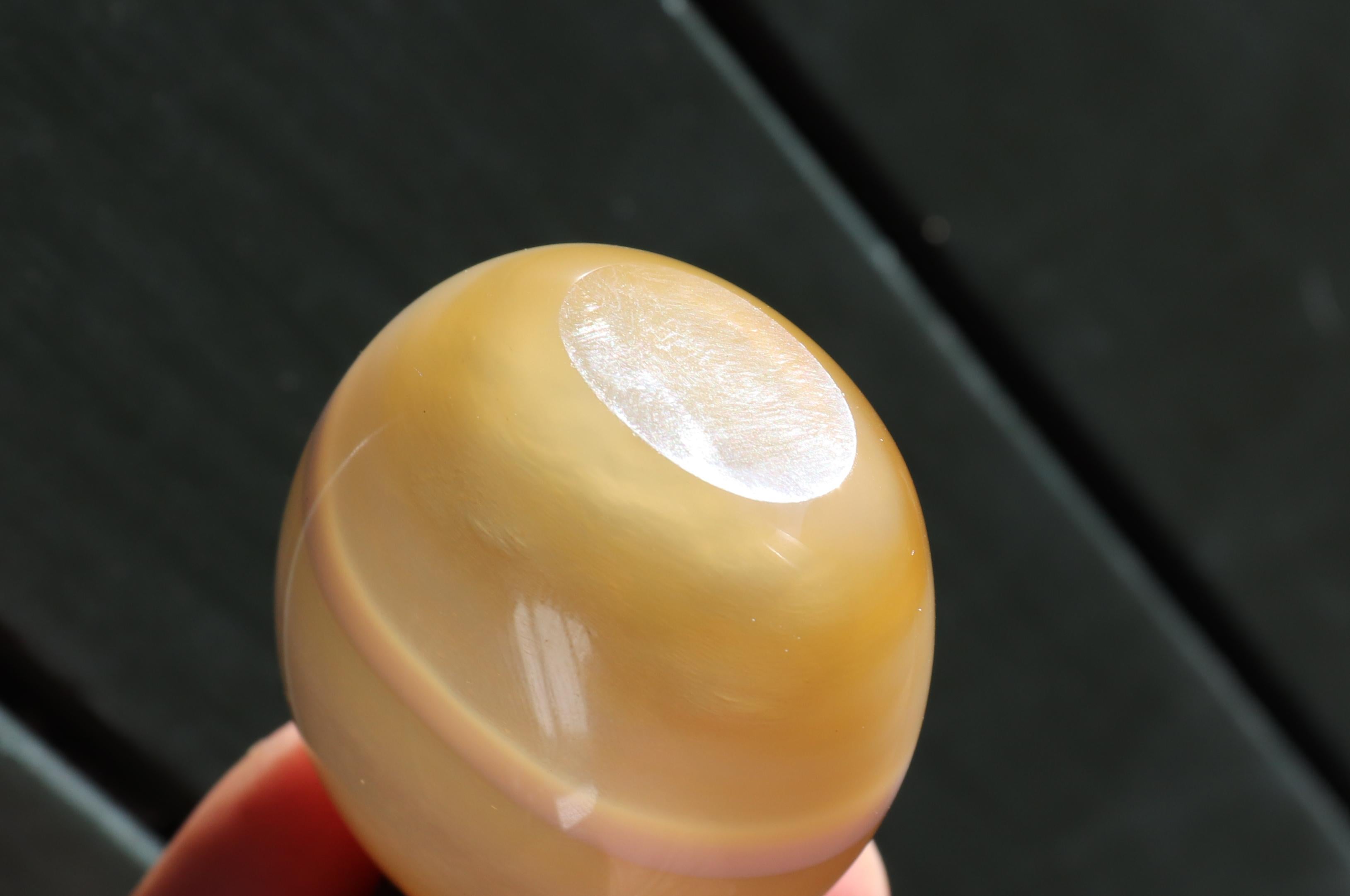 Antique Chinese Snuff Bottle Agate Qing Dynasty For Sale 2