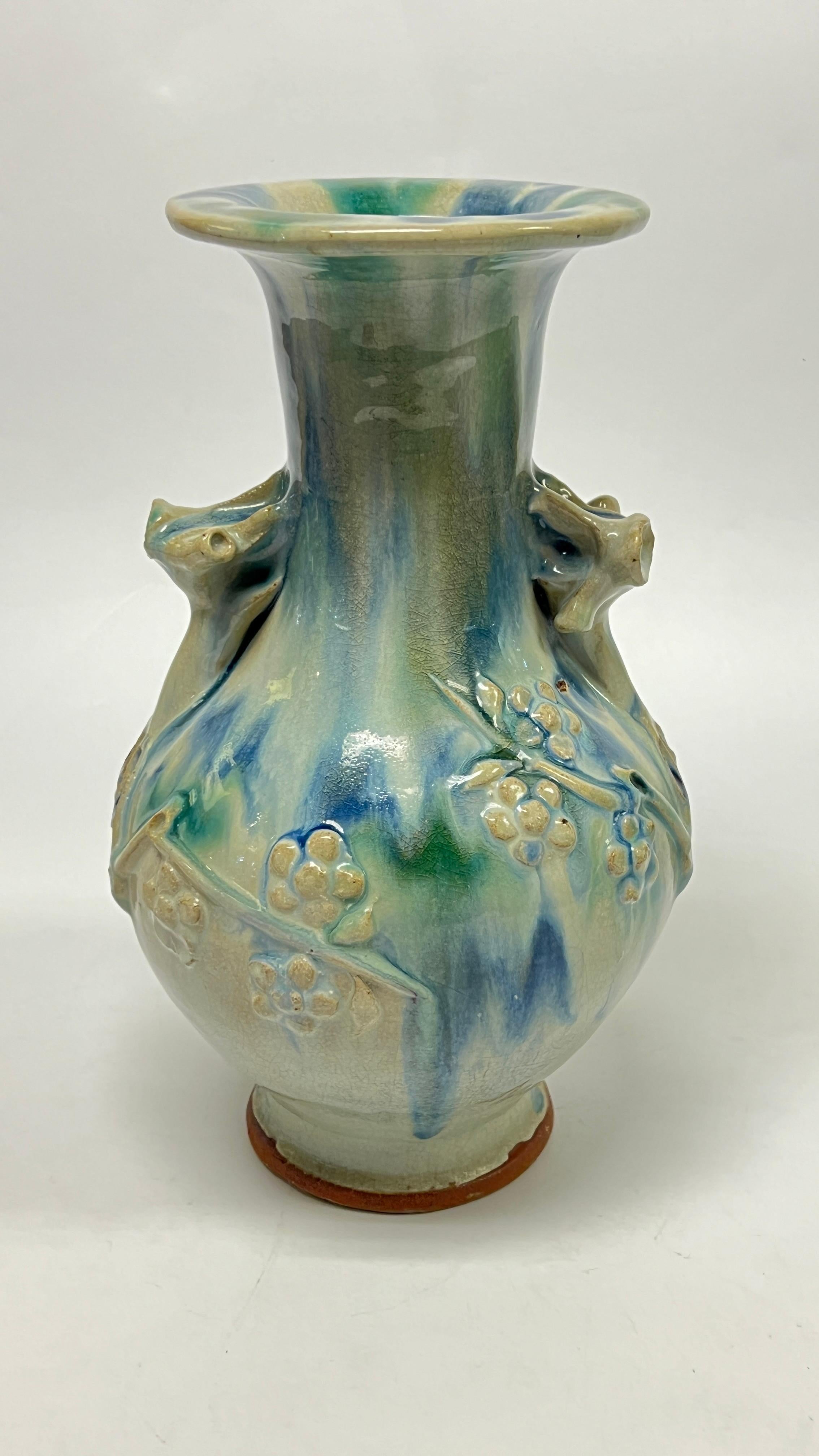Ancien vase Prunus chinois Song Shiwan en faïence émaillée 6