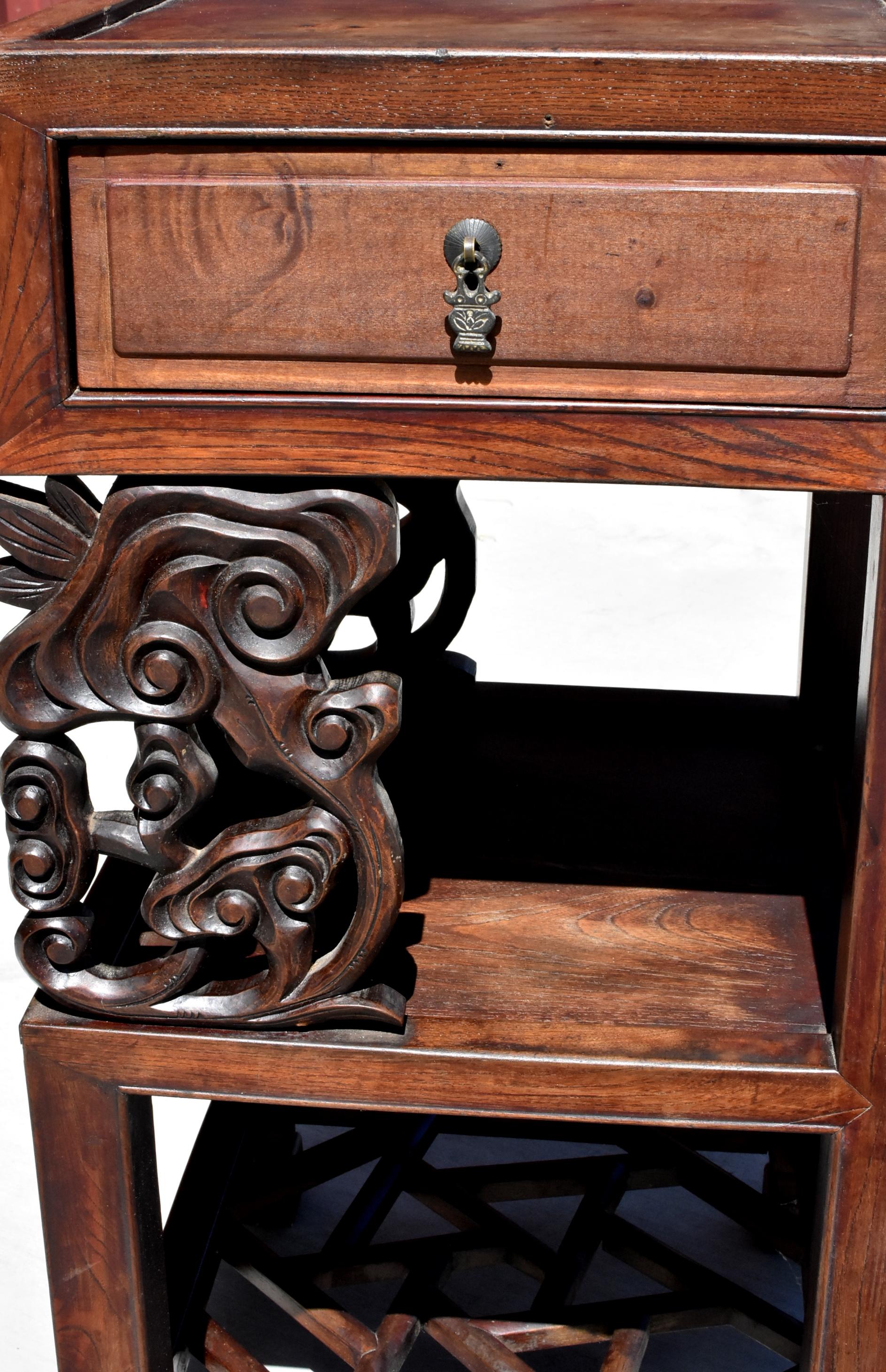 Antique Chinese Square Side Table with Lin Zhi Motif In Good Condition In Somis, CA