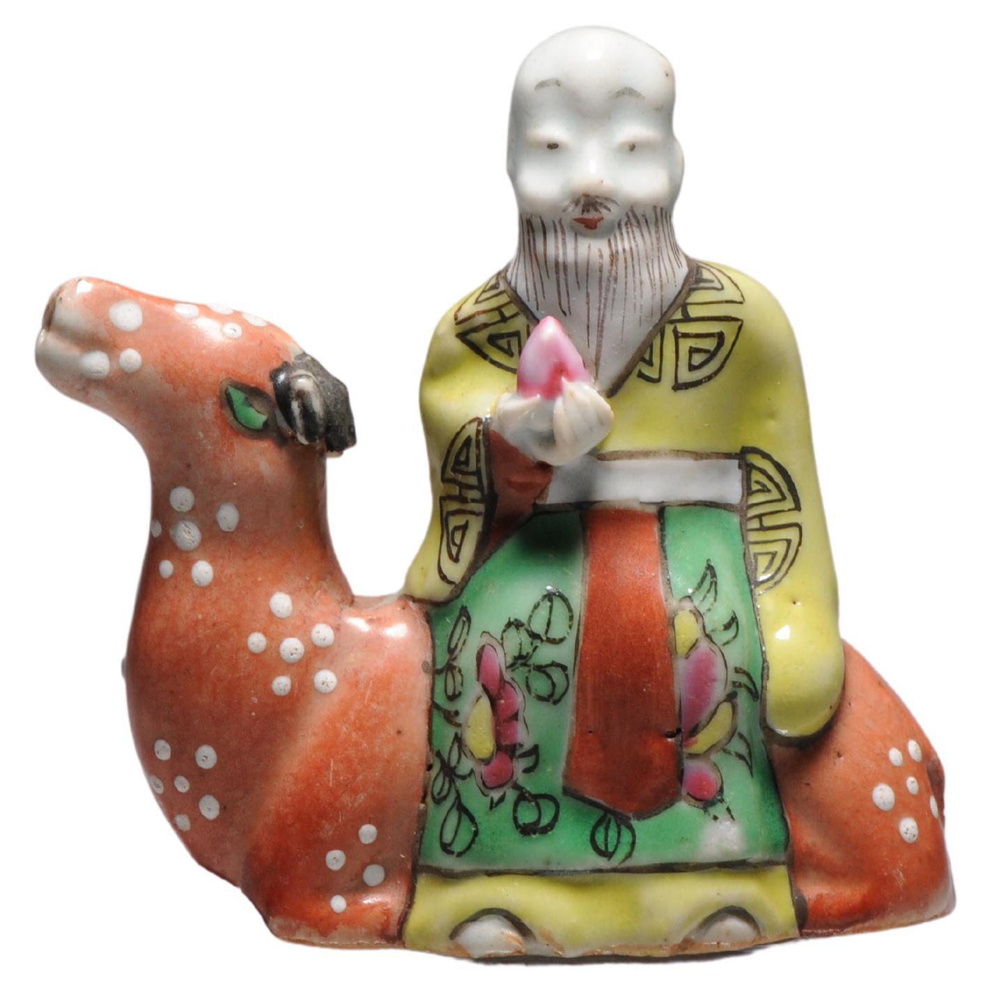 Statue chinoise ancienne en porcelaine représentant l'immortel camel Qianlong/Jiaqing, période en vente