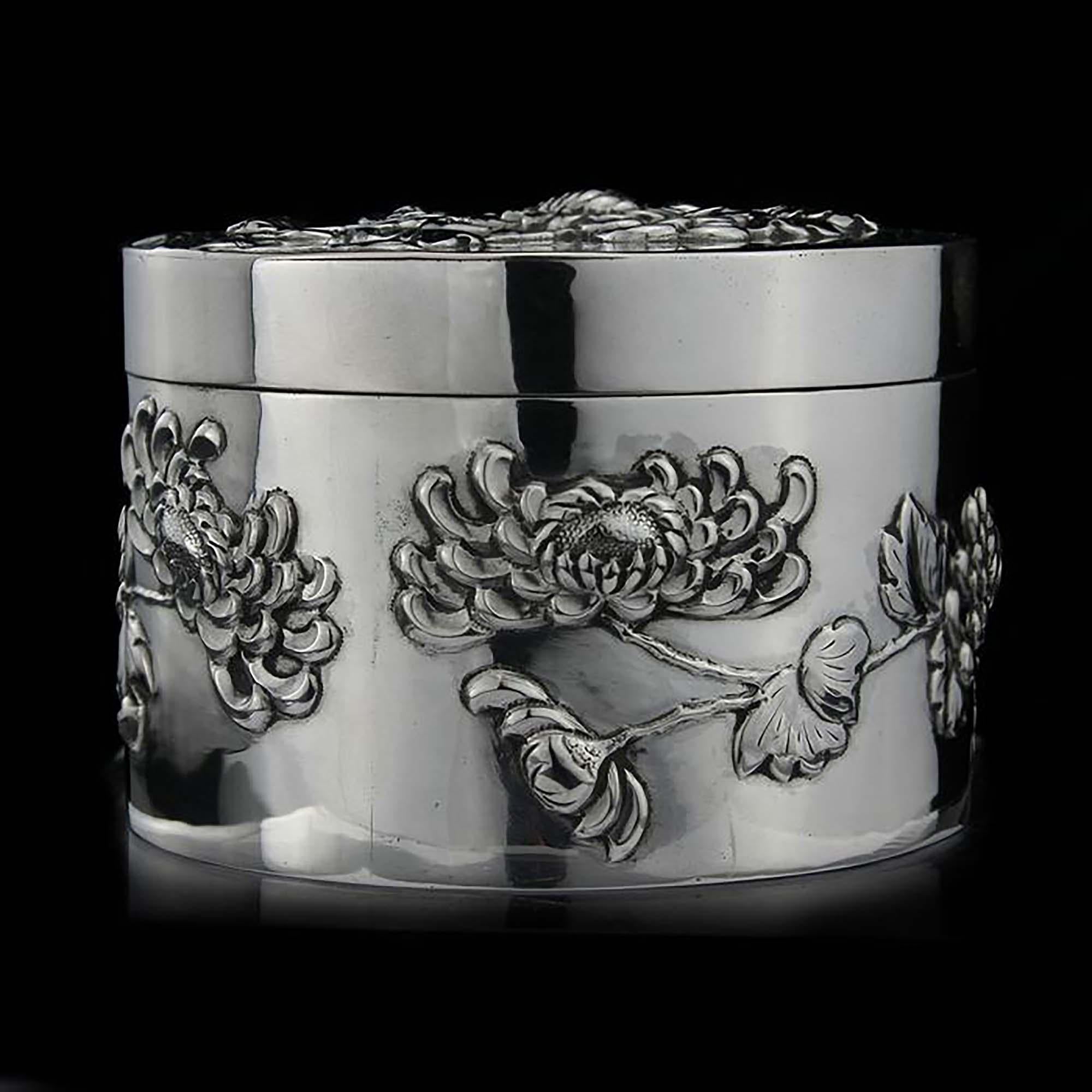 Antique Chinese Sterling Silver Box For Sale 4