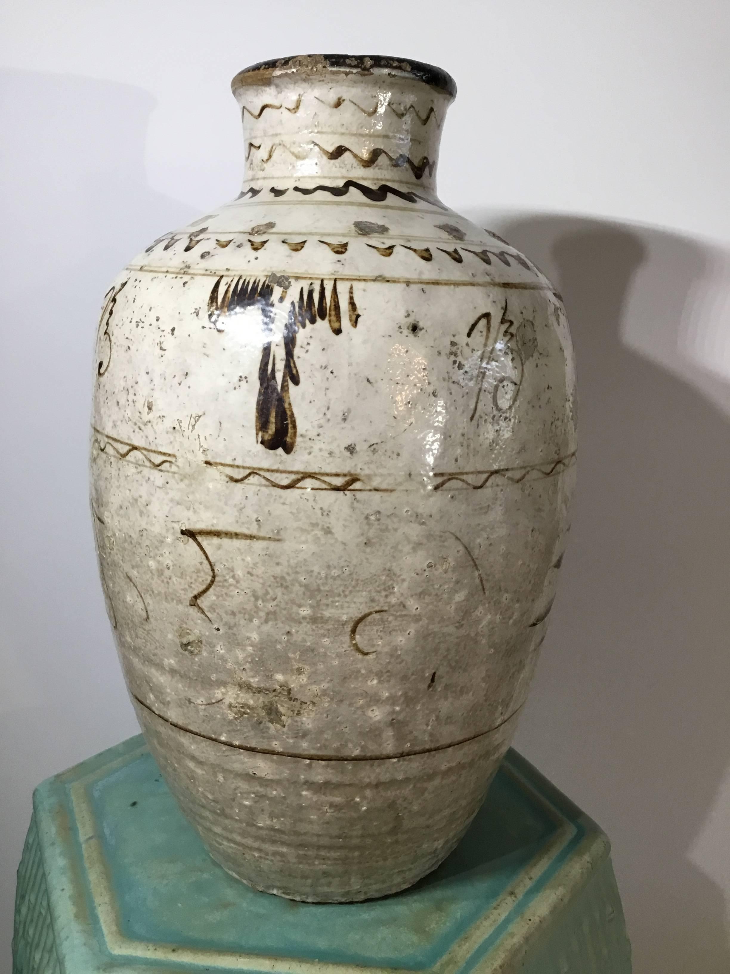 Antique Cizhou Stoneware Vessel Ming Dynasty  1