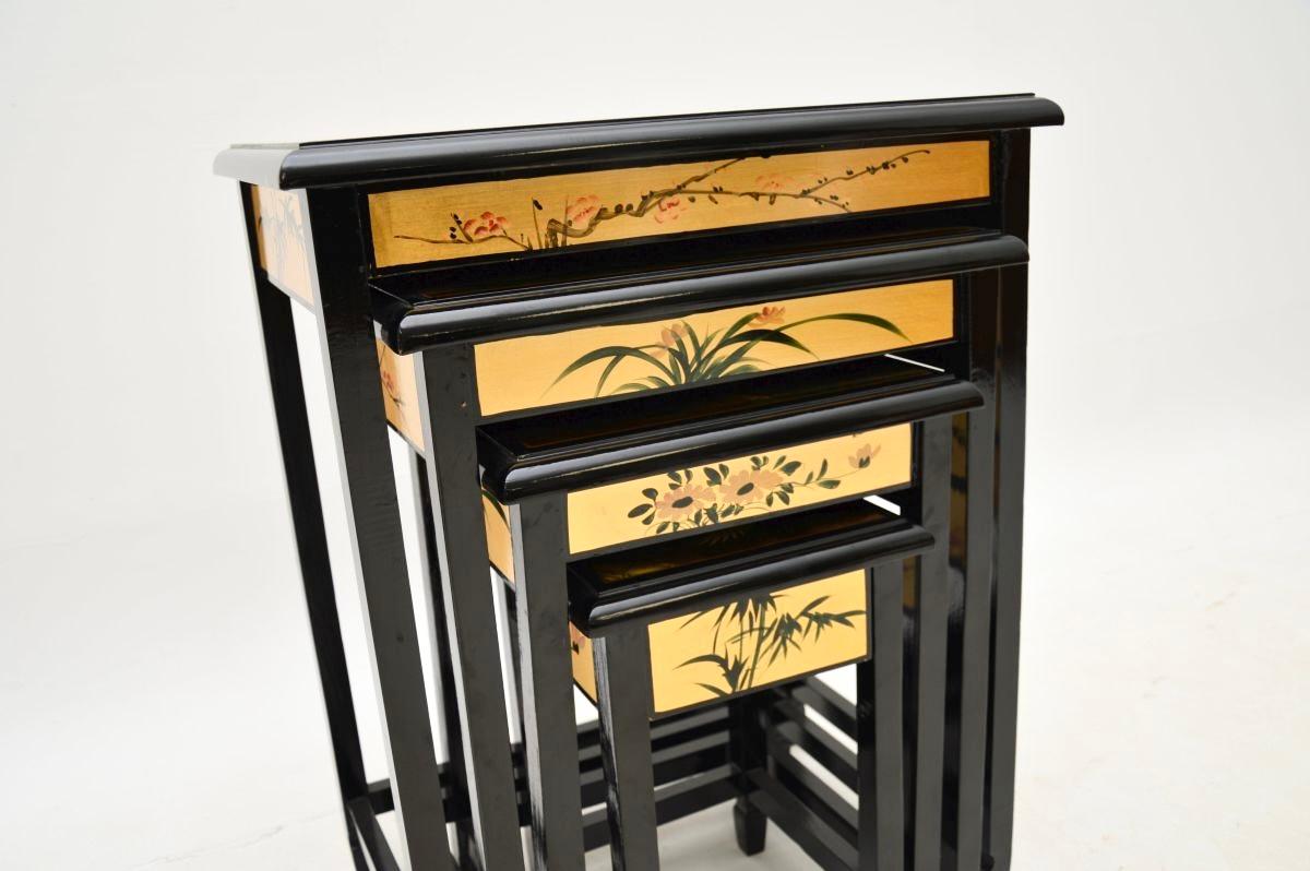 A beautiful and very well made antique Chinese style lacquered chinoiserie nest of tables. They were most likely made in England, they date from around the 1970-80’s.

The quality is excellent, the four tables have absolutely gorgeous lacquered