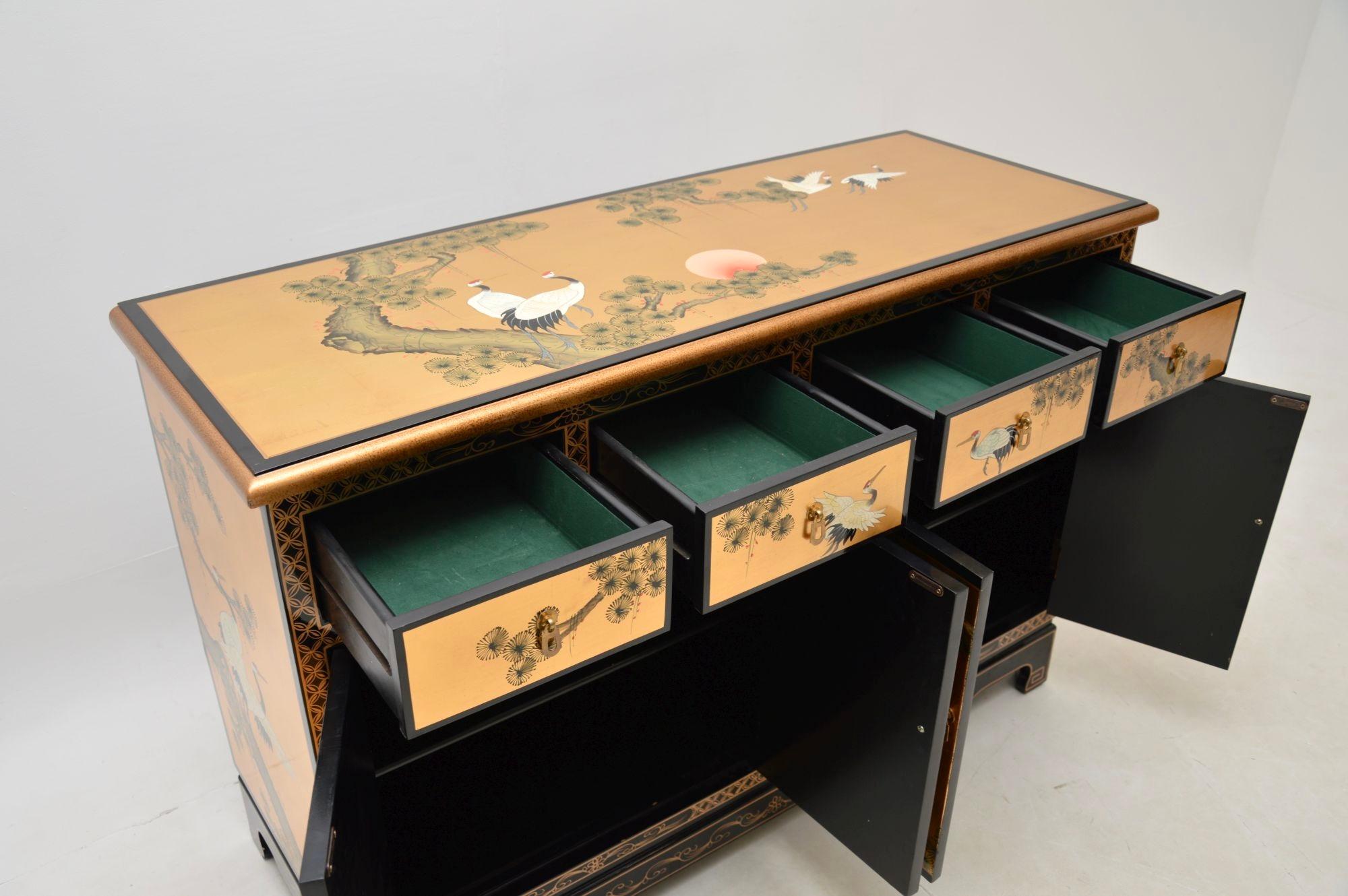 Wood Antique Chinese Style Lacquered Chinoiserie Sideboard