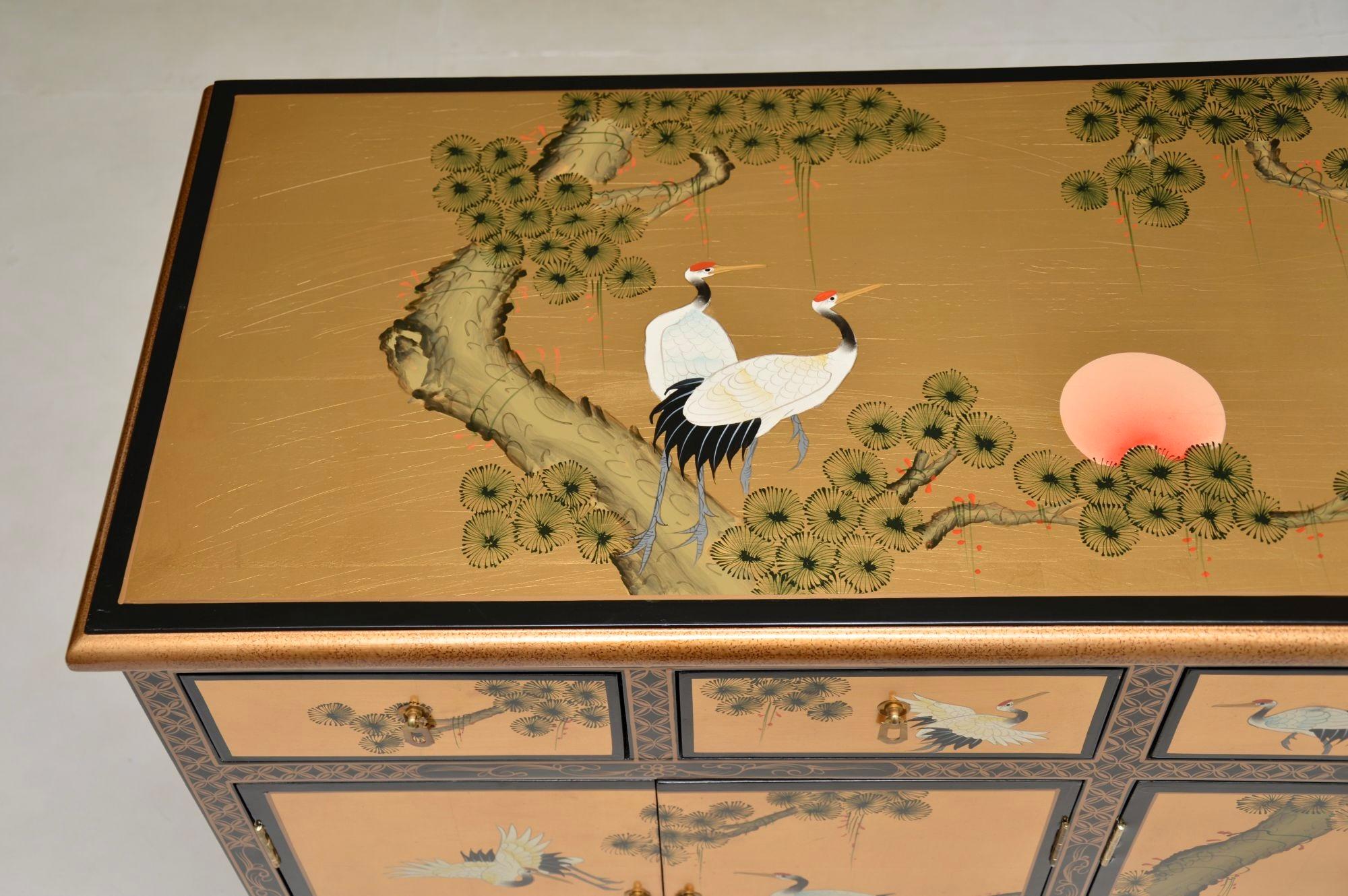 Antique Chinese Style Lacquered Chinoiserie Sideboard 2