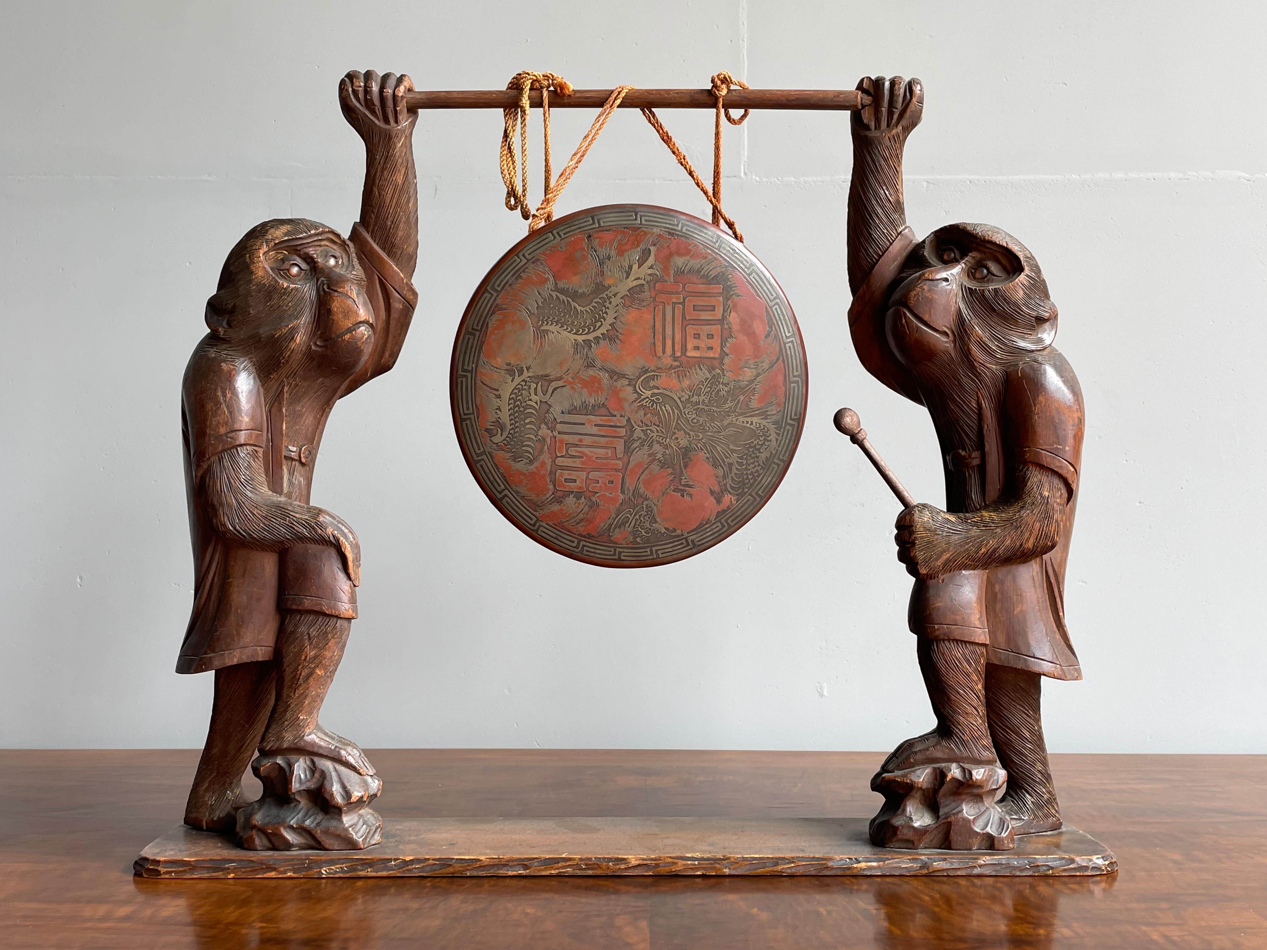 Antique Chinese Table Gong Held Up by Two Hand Carved Wooden Monkey Sculptures 4