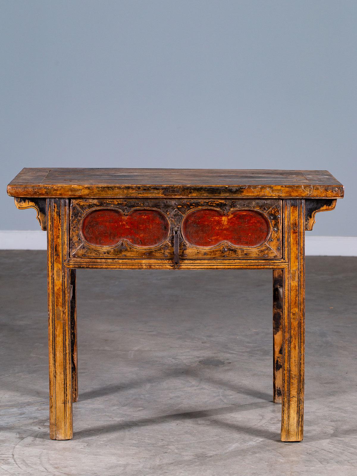 Antique Chinese Table Long Drawer Kaung Hsu Period circa 1875 For Sale 12