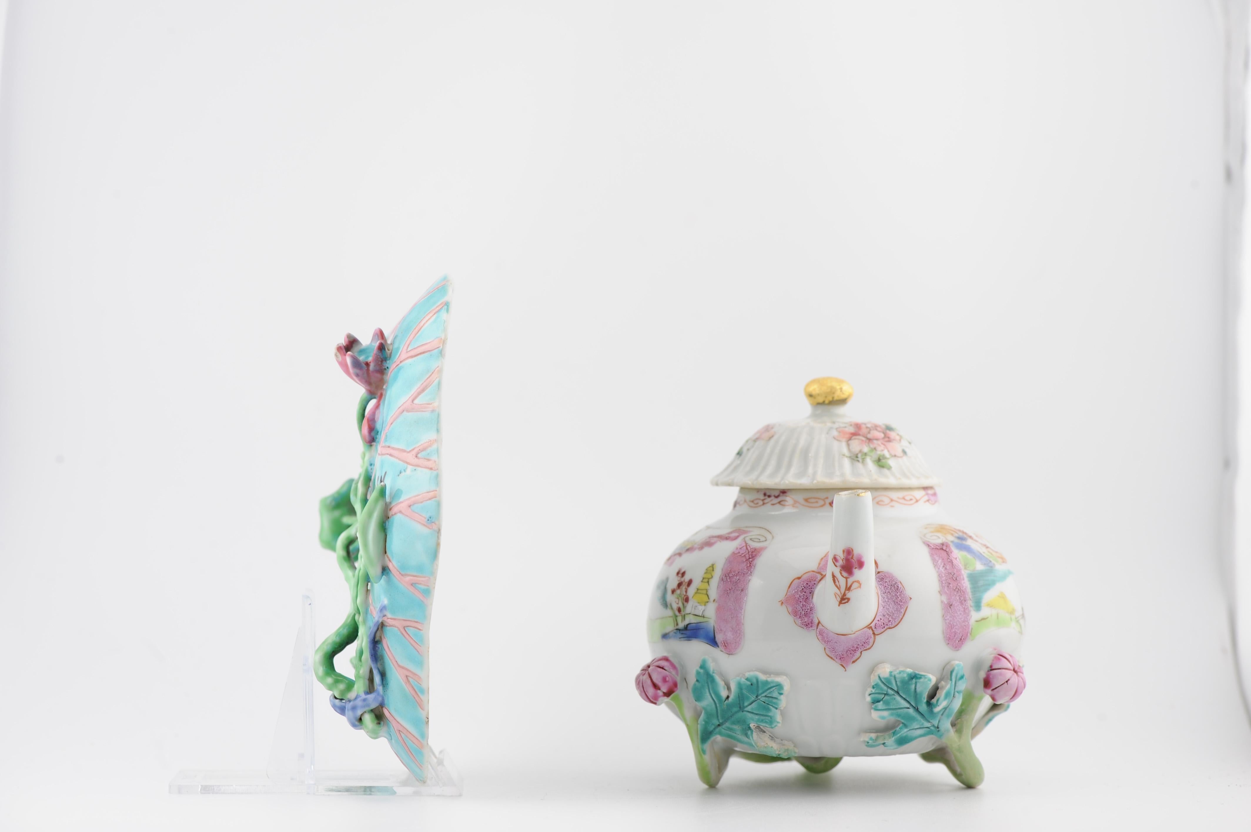 Antique Chinese Teapot and Pattipan with Relief Flowers Yongzheng Porcelain Chin For Sale 10