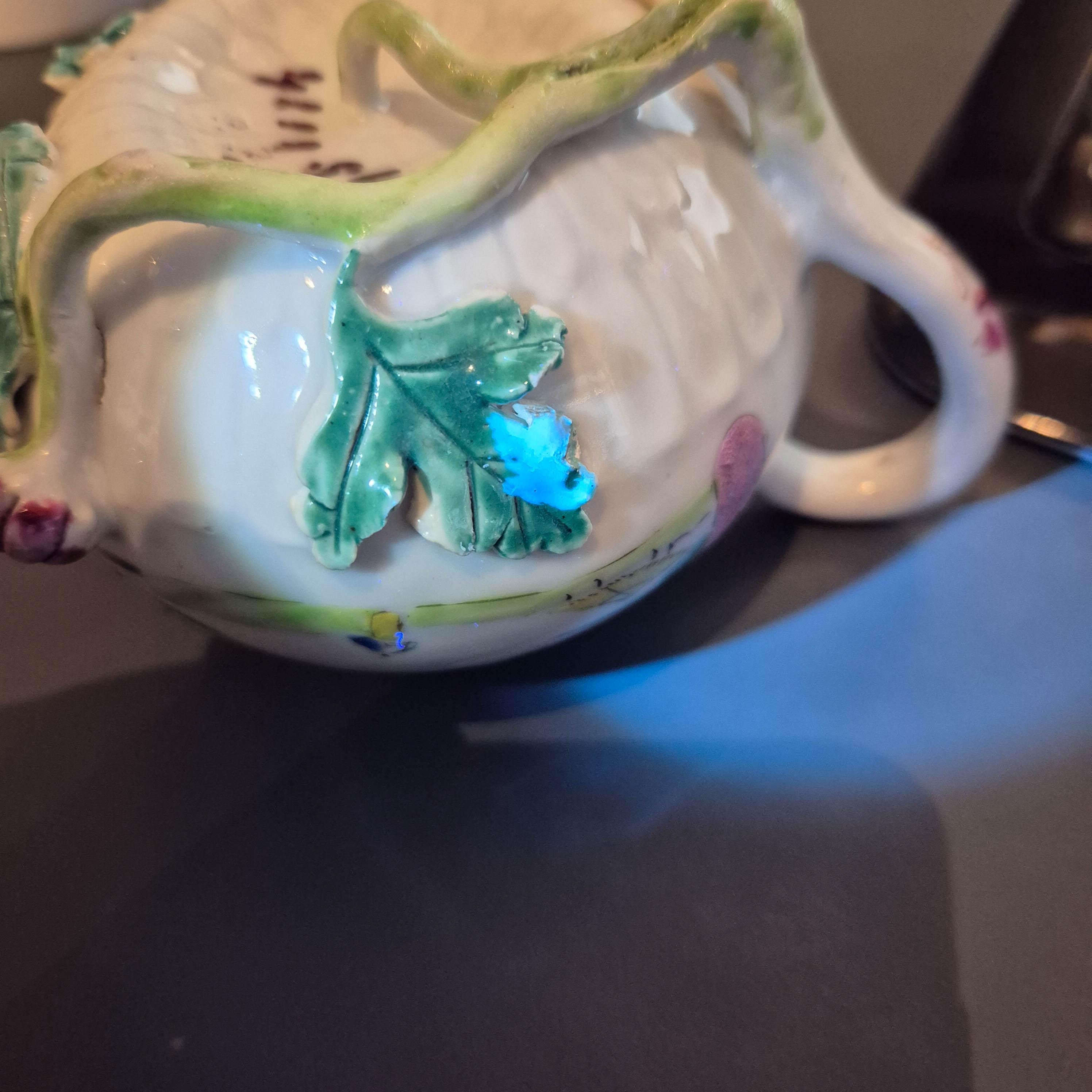 Antique Chinese Teapot and Pattipan with Relief Flowers Yongzheng Porcelain Chin For Sale 13