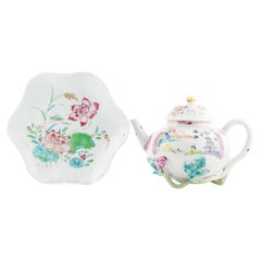 Antigua Tetera China y Pattipan con Flores en Relieve Yongzheng Porcelana Chin
