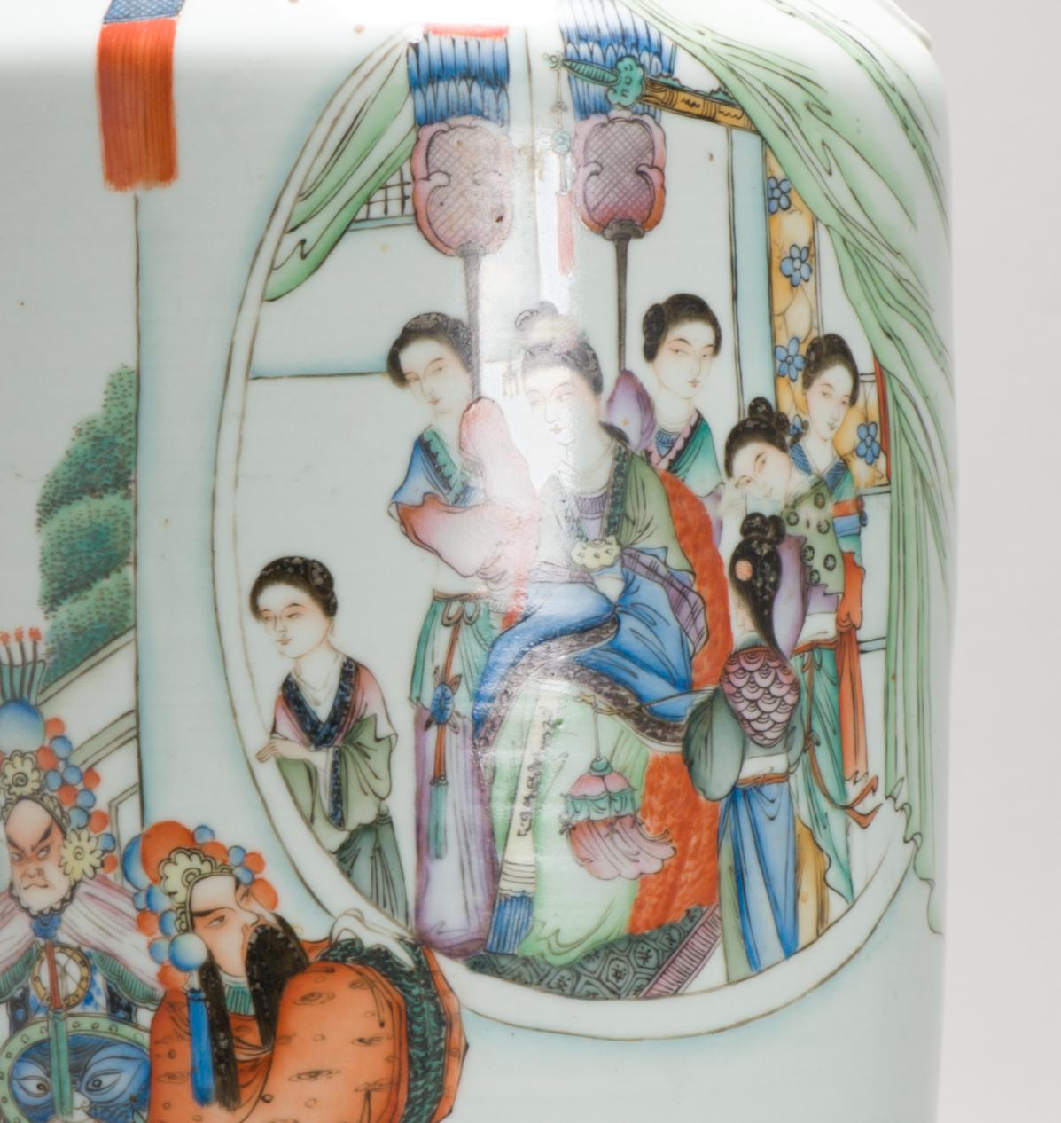 Antique Chinese Vase Late Qing Dynasty or Republic Porcelain Made into a Lamp For Sale 10